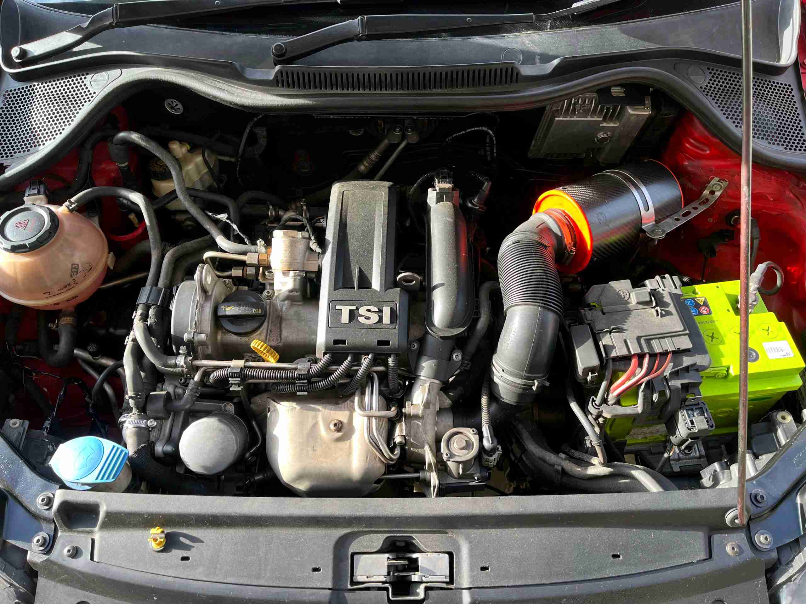 Volkswagen Polo Gt Tsi photo 12