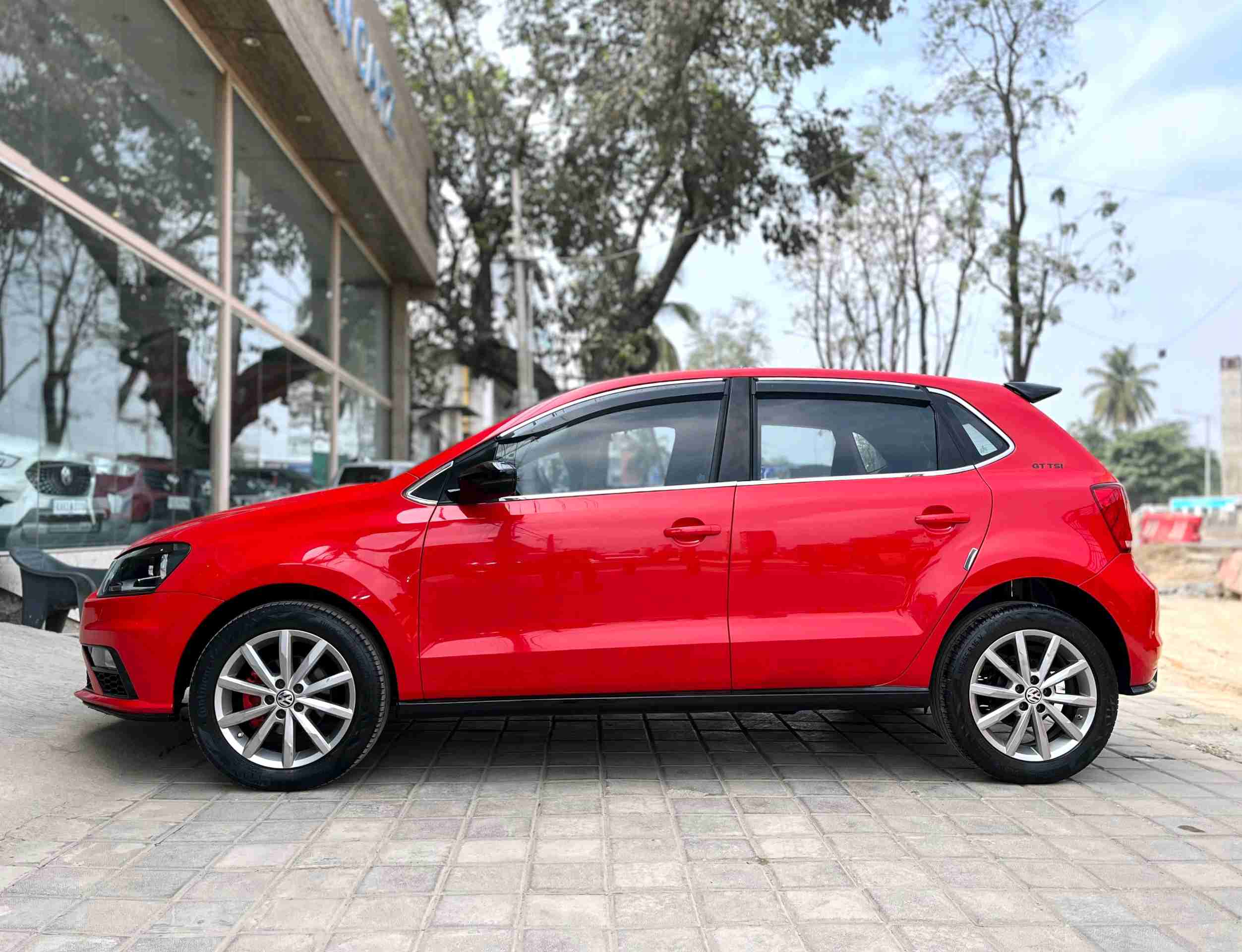 Volkswagen Polo Gt Tsi photo 14