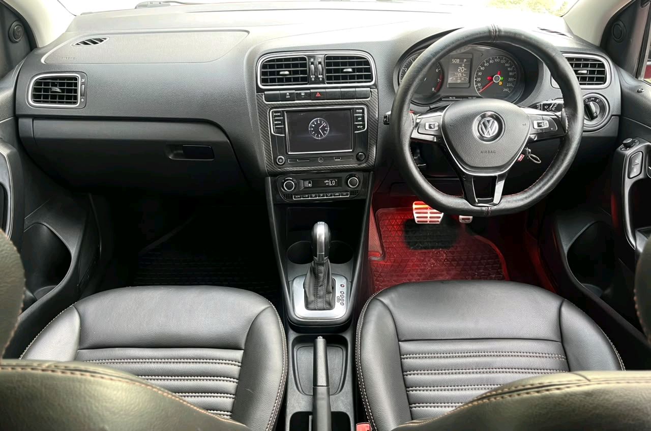 Volkswagen Polo Gt Tsi photo 28