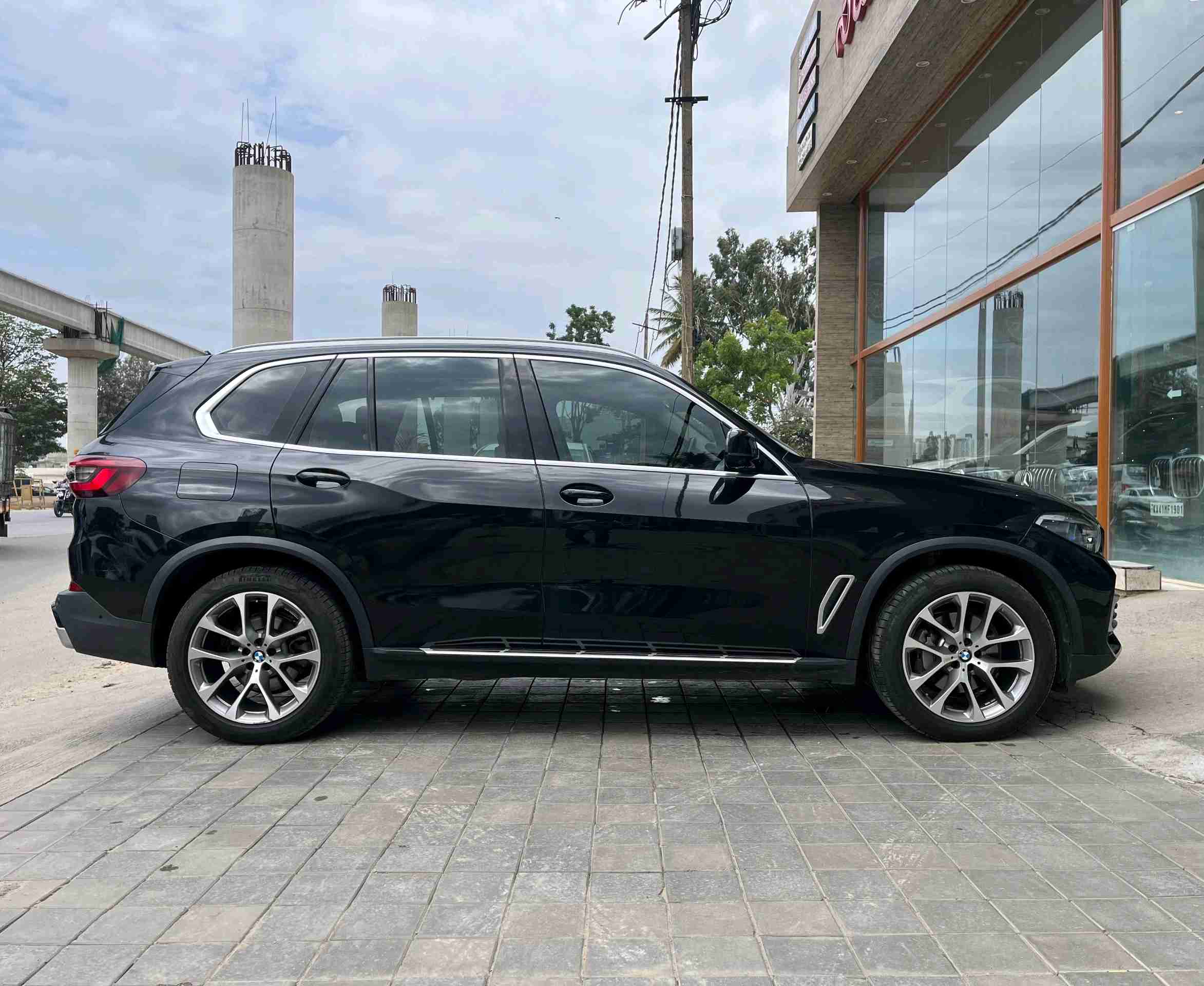 BMW X5 photo 4