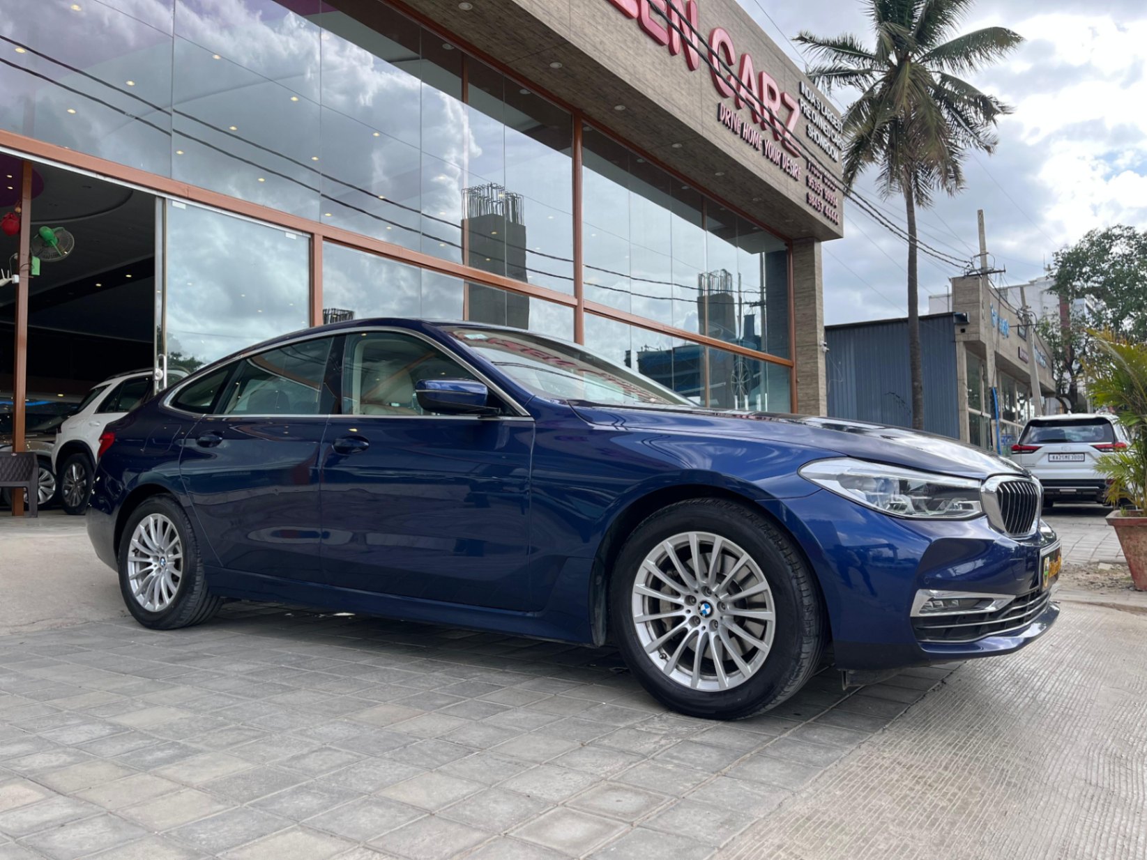BMW 630i Gt photo 2
