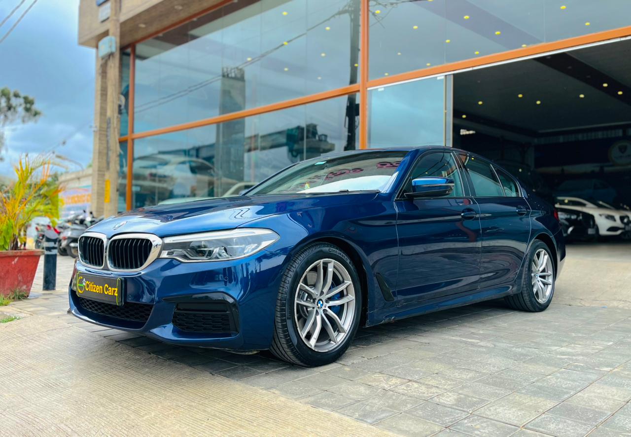 BMW 5 Series photo 3
