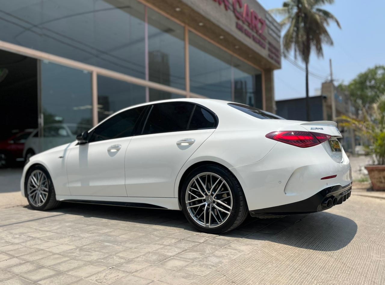 Mercedes Benz C 43 AMG photo 9