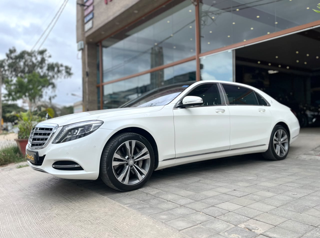 Mercedes Benz S Class Maybach photo 3