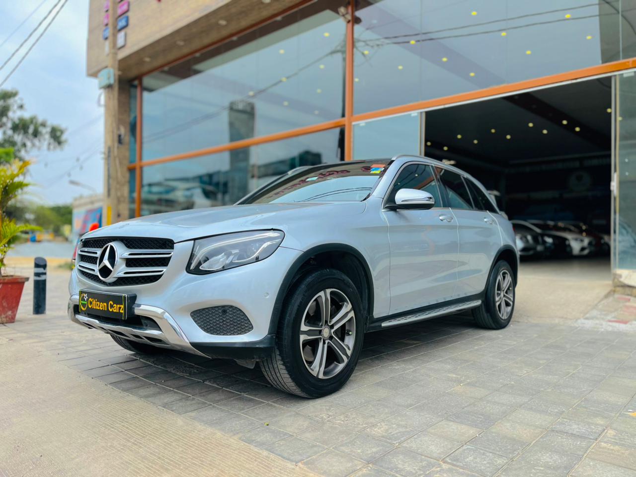 Mercedes Benz Glc 220d 4 Matic photo 3