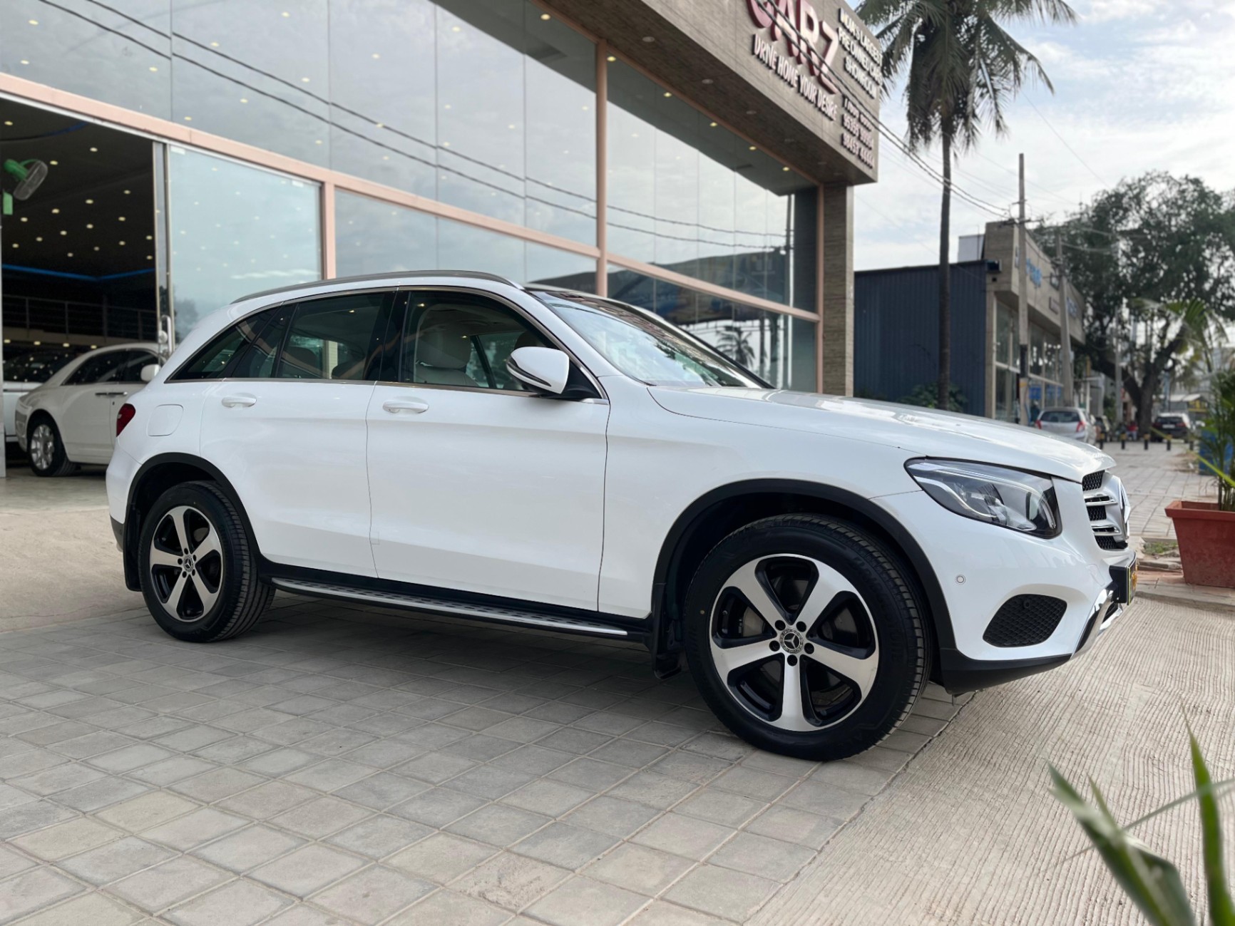 Mercedes Benz Glc 220d photo 2