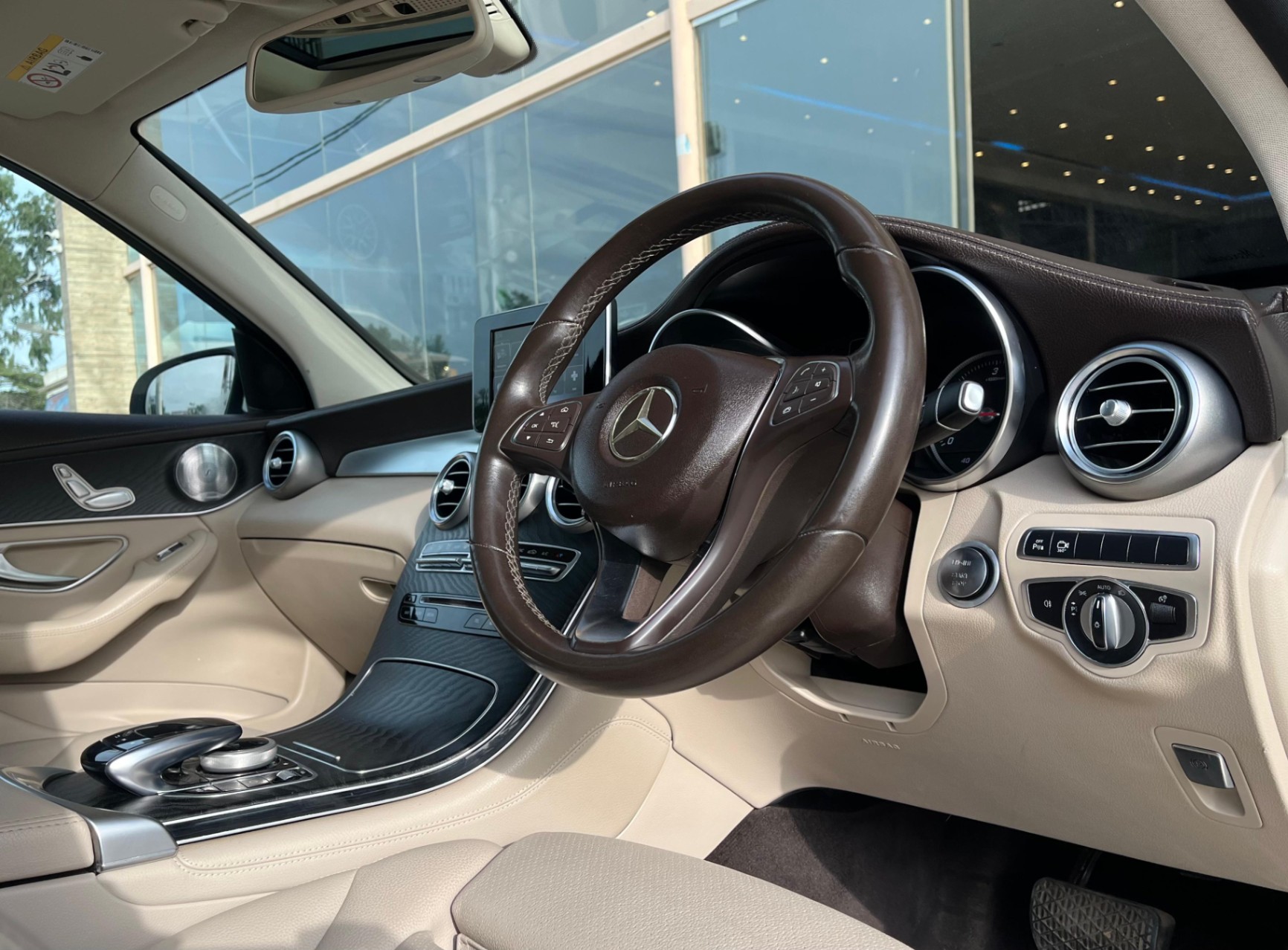 Mercedes Benz Glc 220d photo 4