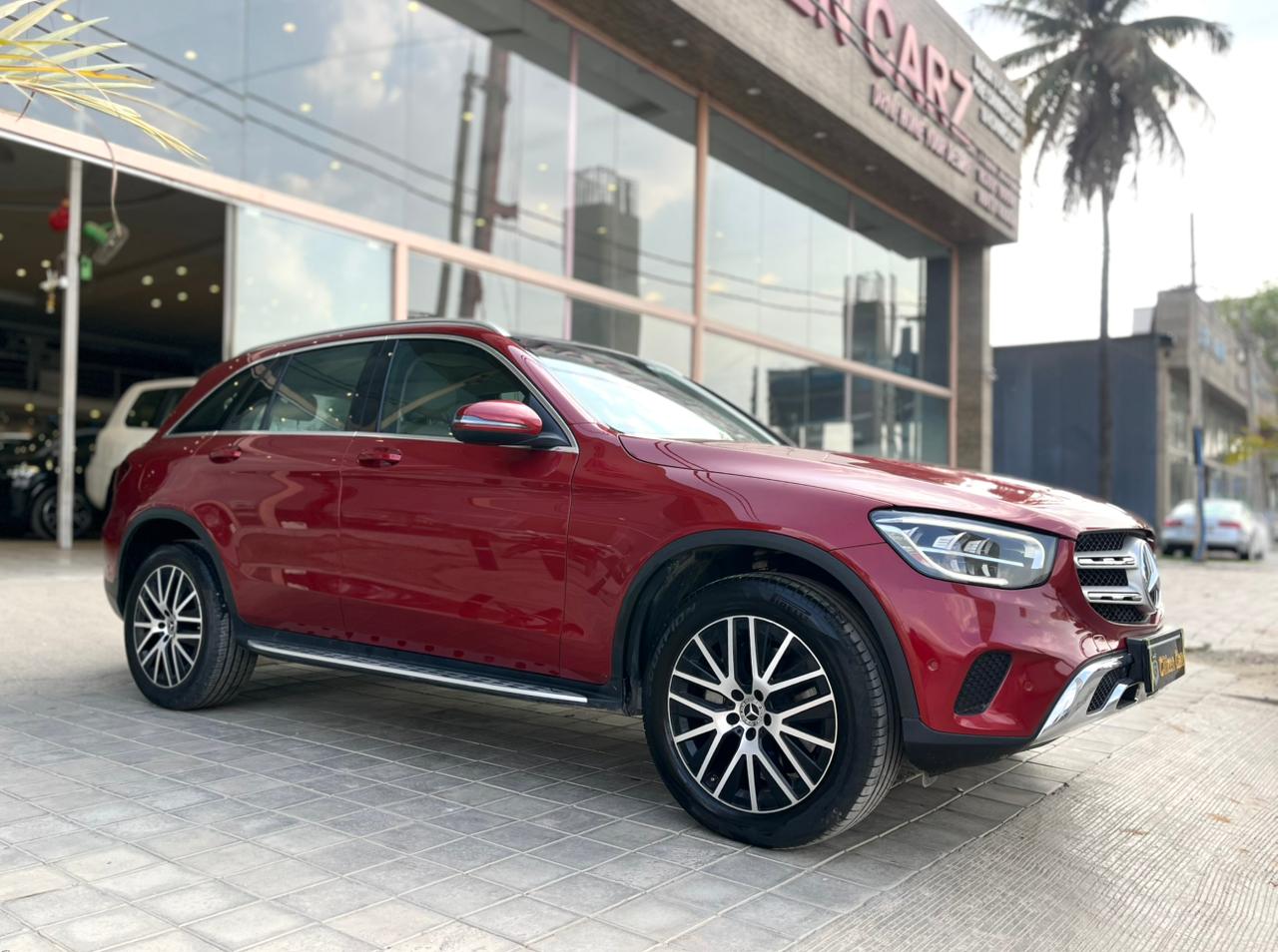 Mercedes Benz Glc photo 2