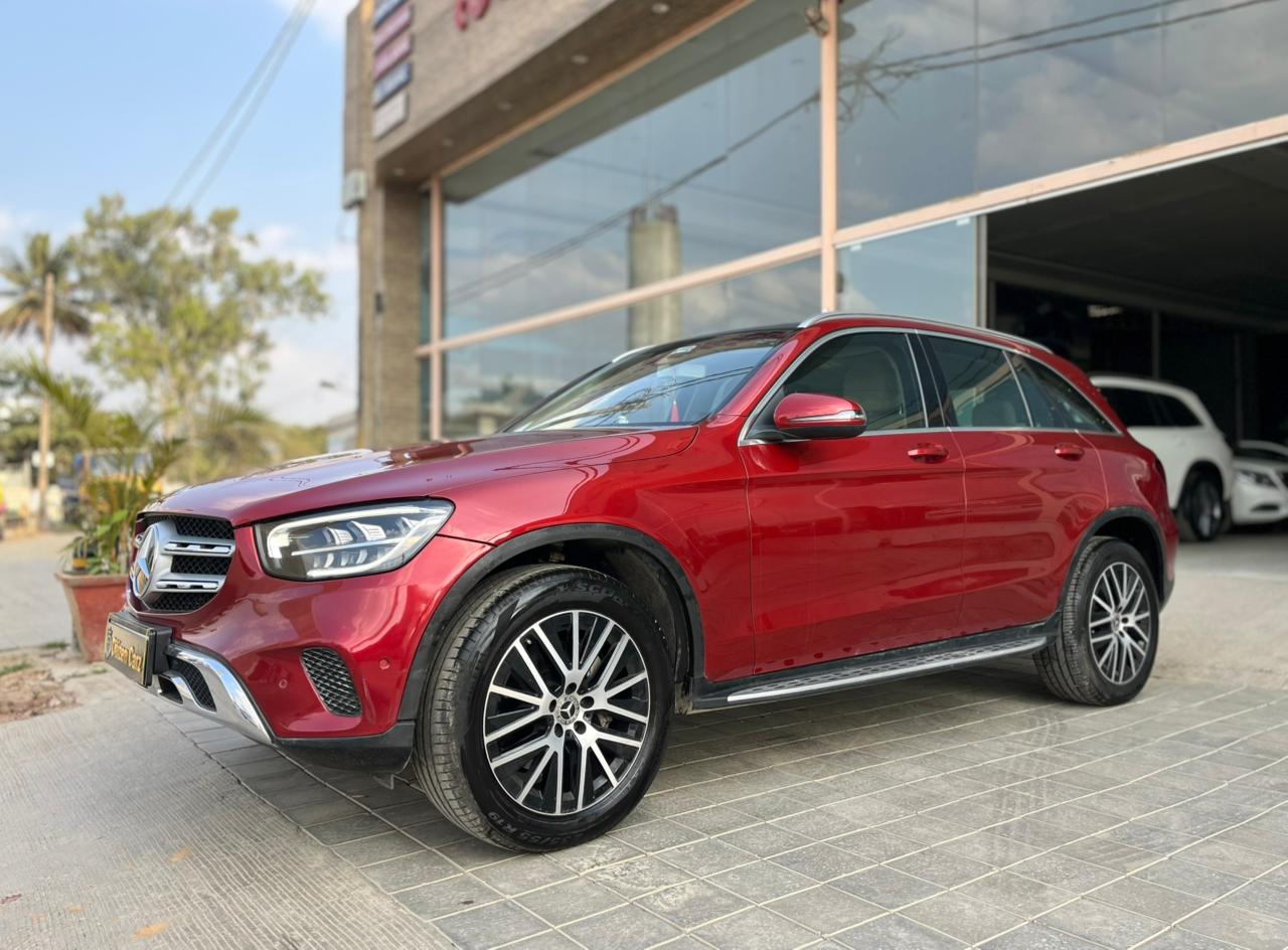 Mercedes Benz Glc photo 3