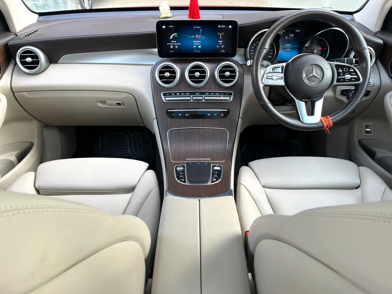 Mercedes Benz Glc photo 5