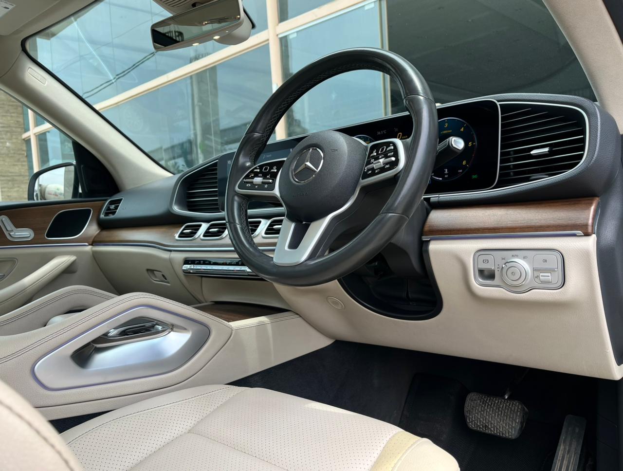 Mercedes Benz Gle photo 4