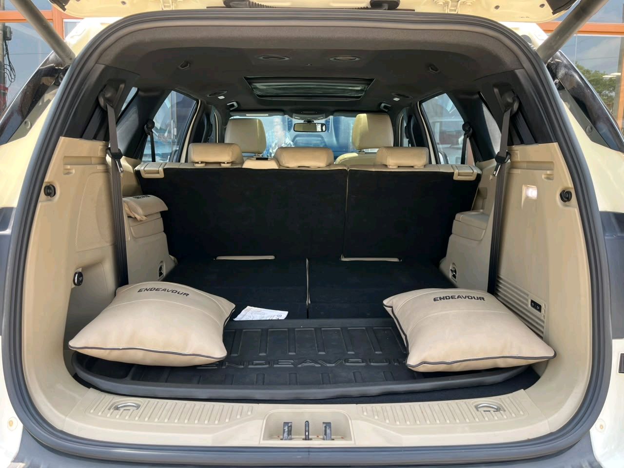 Ford Endeavour 2.0 photo 15