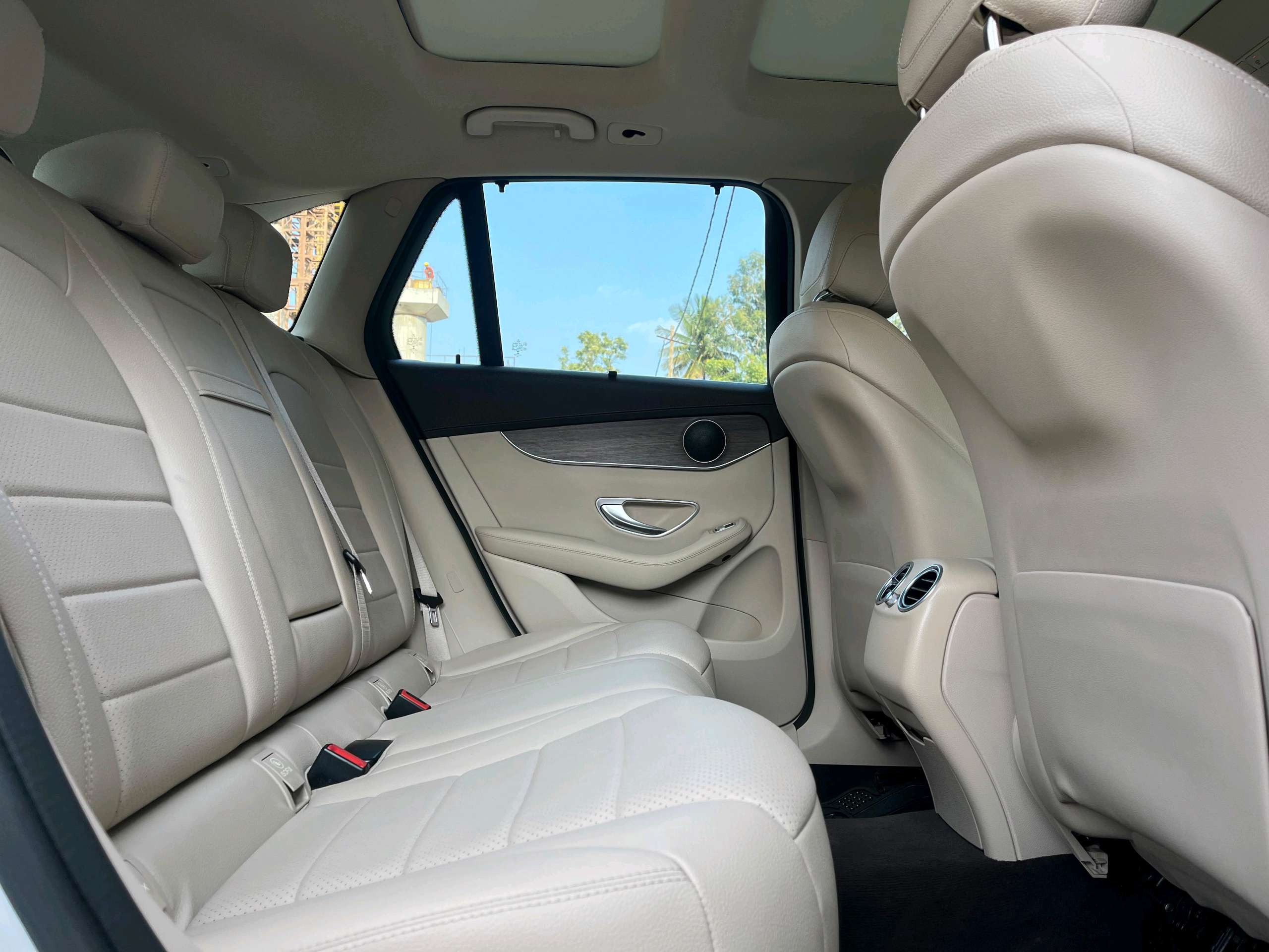 Mercedes Benz Glc photo 5