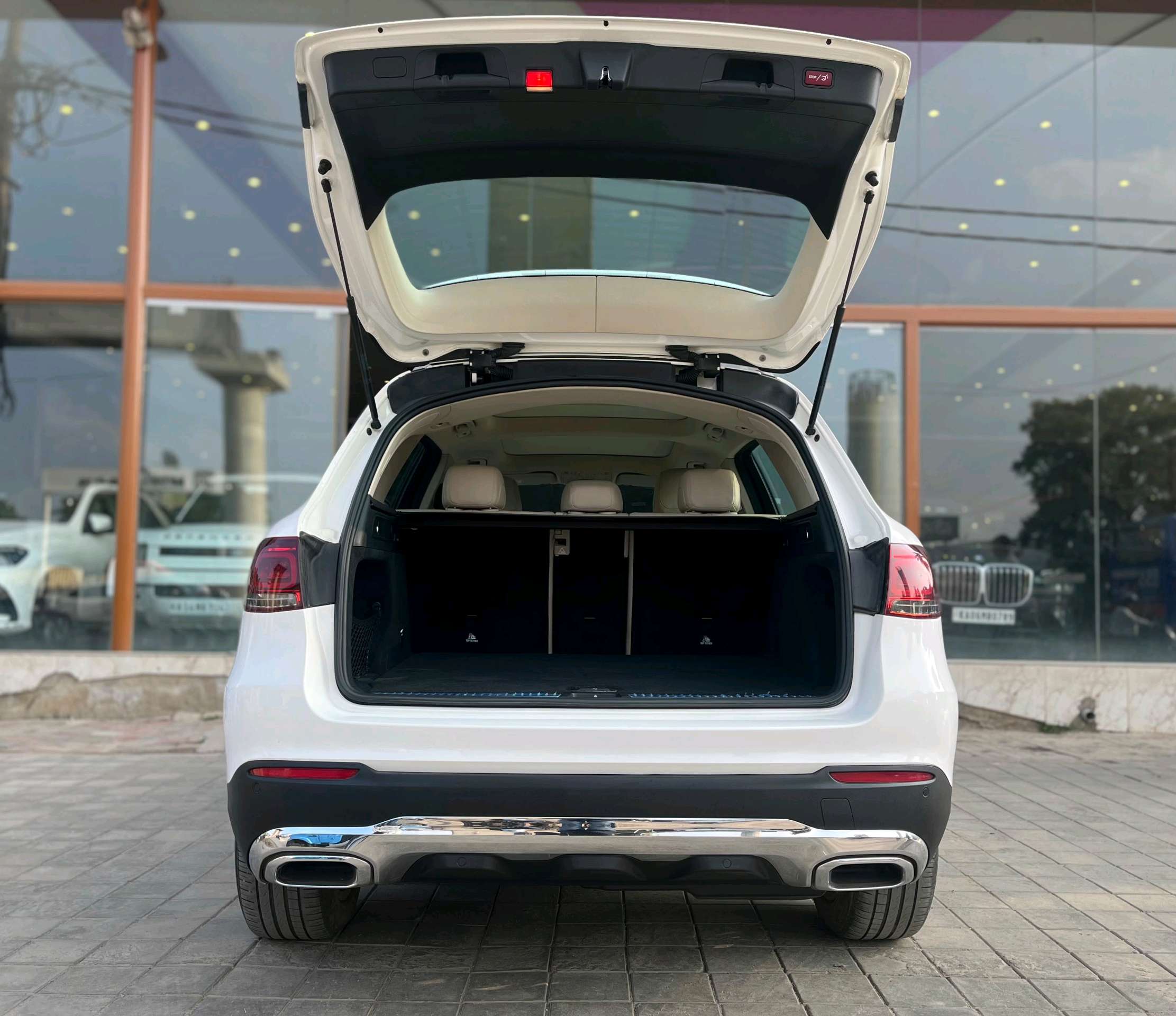 Mercedes Benz Glc photo 9