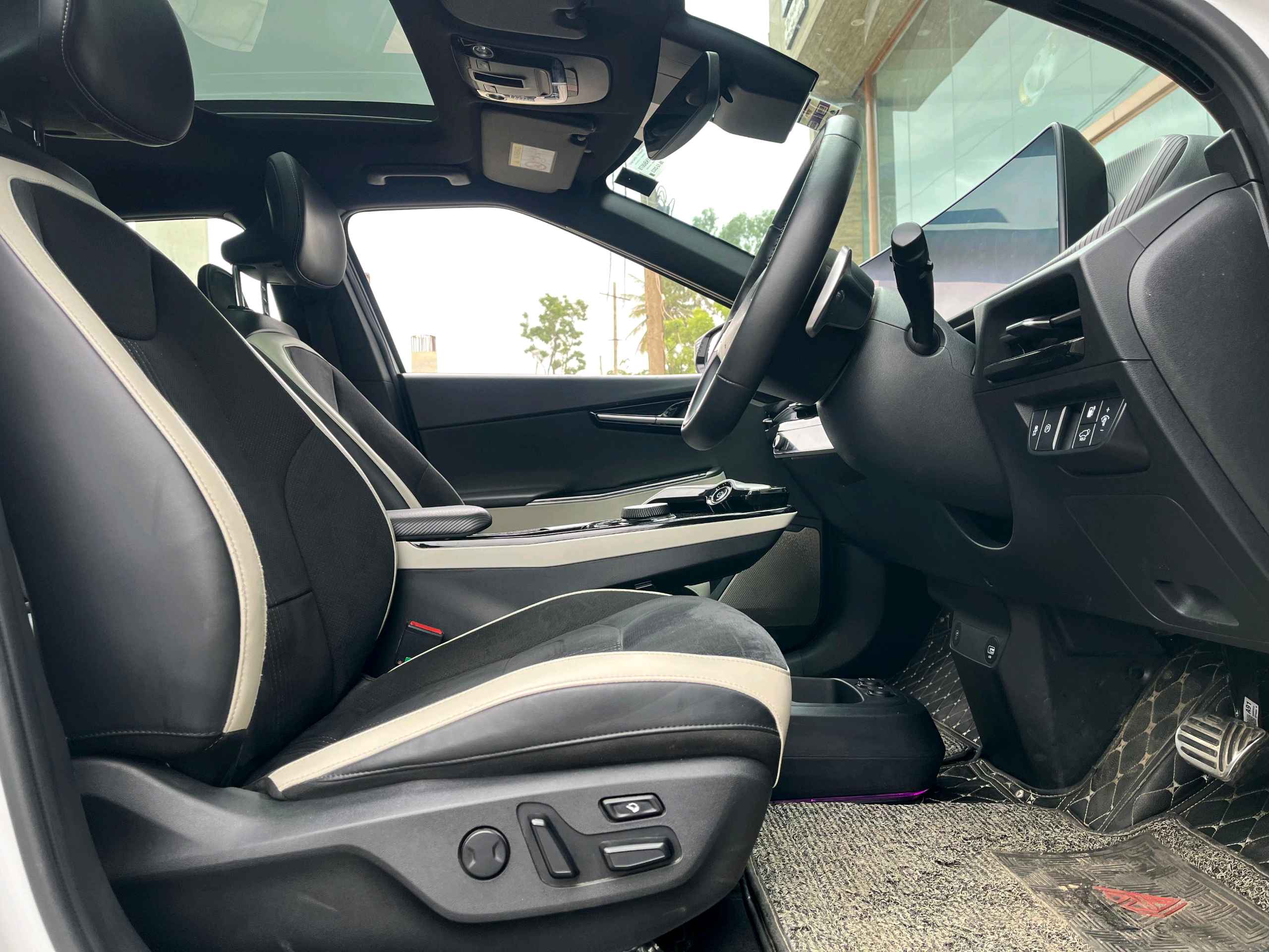 KIA Ev6 photo 14