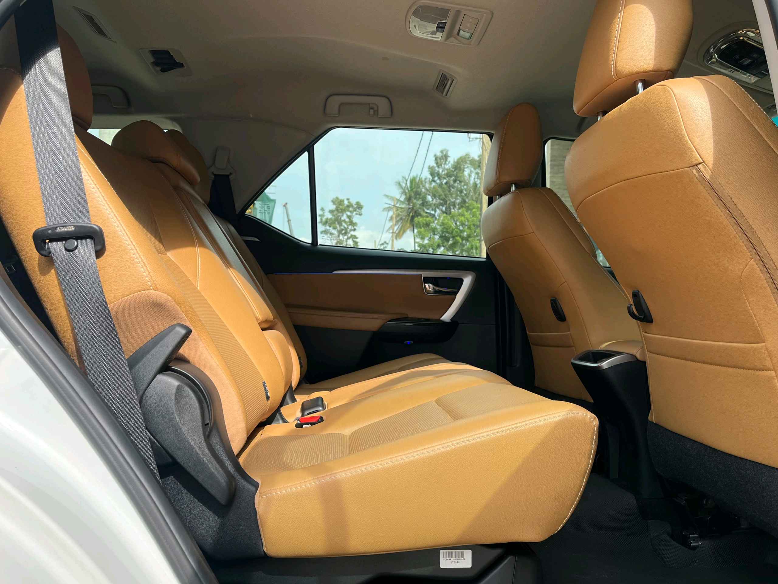 Toyota Fortuner photo 12