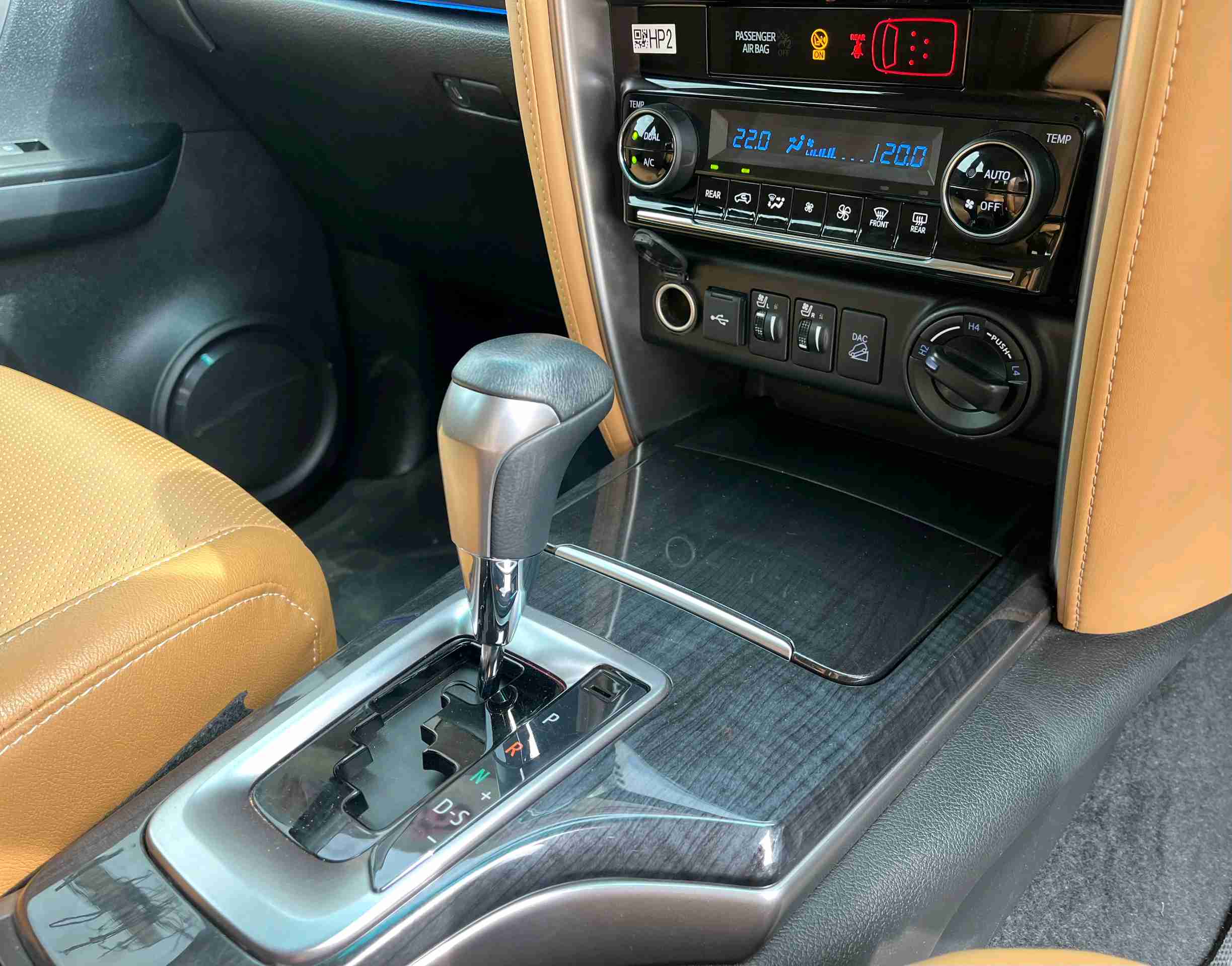 Toyota Fortuner photo 15