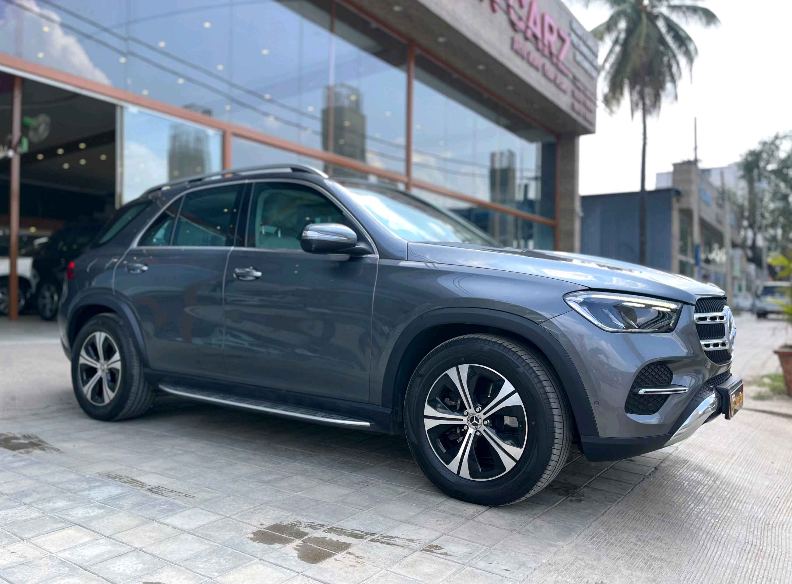 Mercedes Benz Gle photo 3