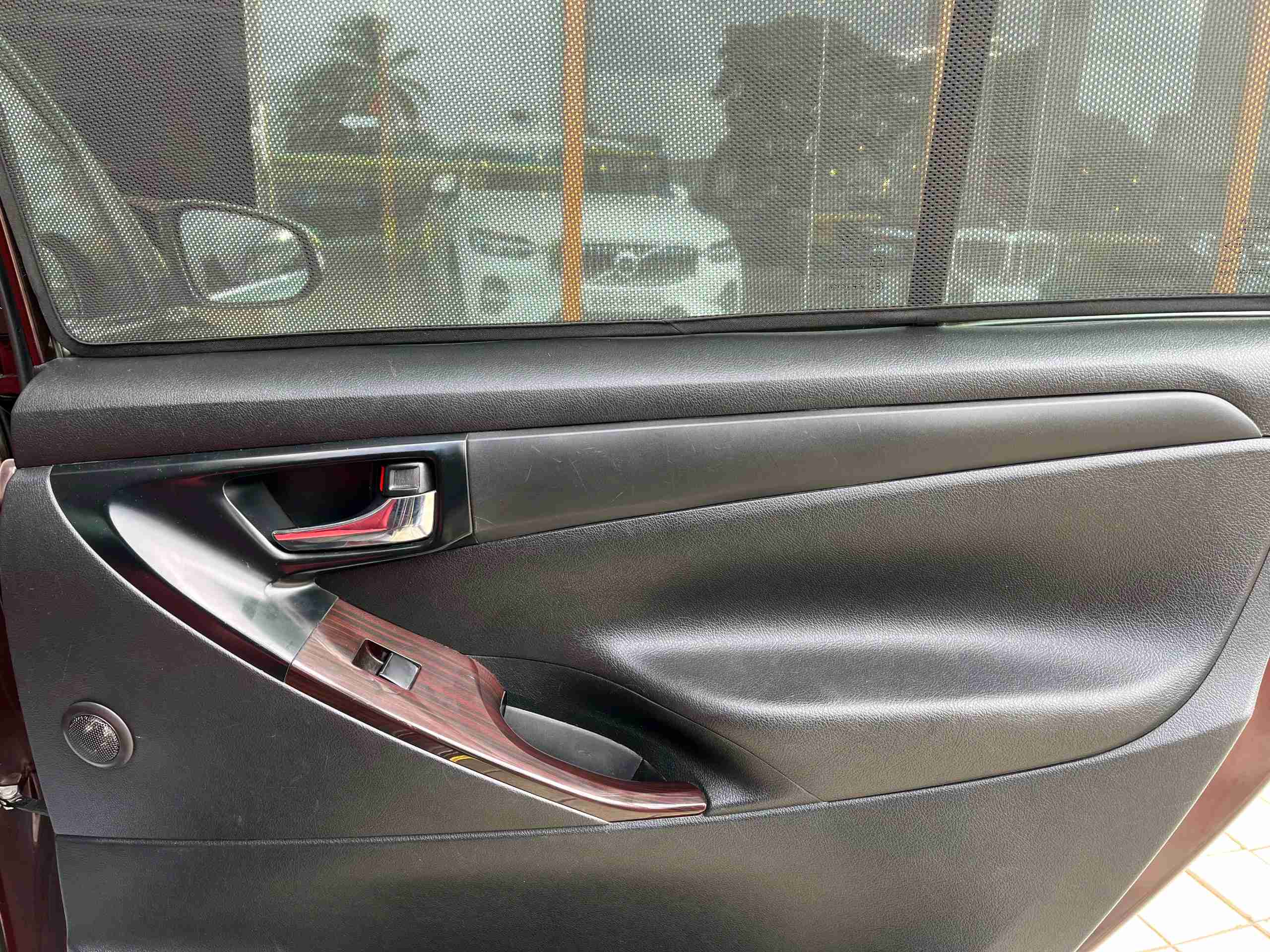 Toyota Innova Crysta photo 15