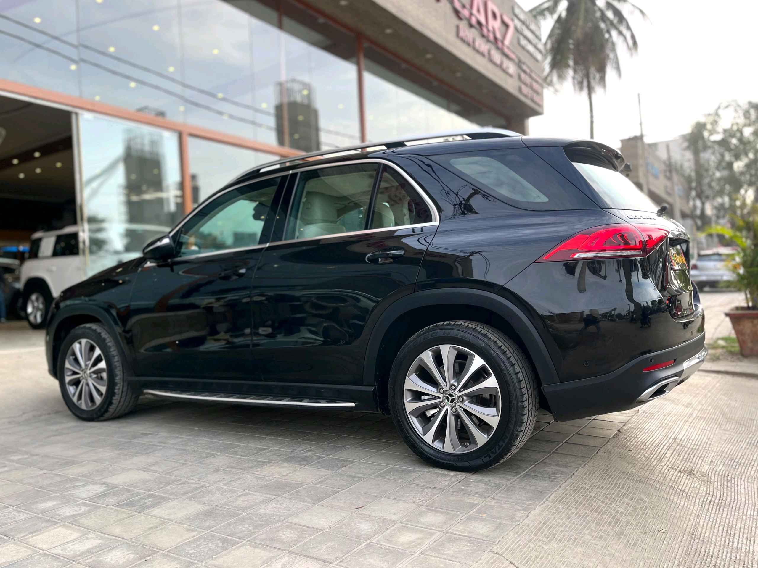 Mercedes Benz Gle photo 5