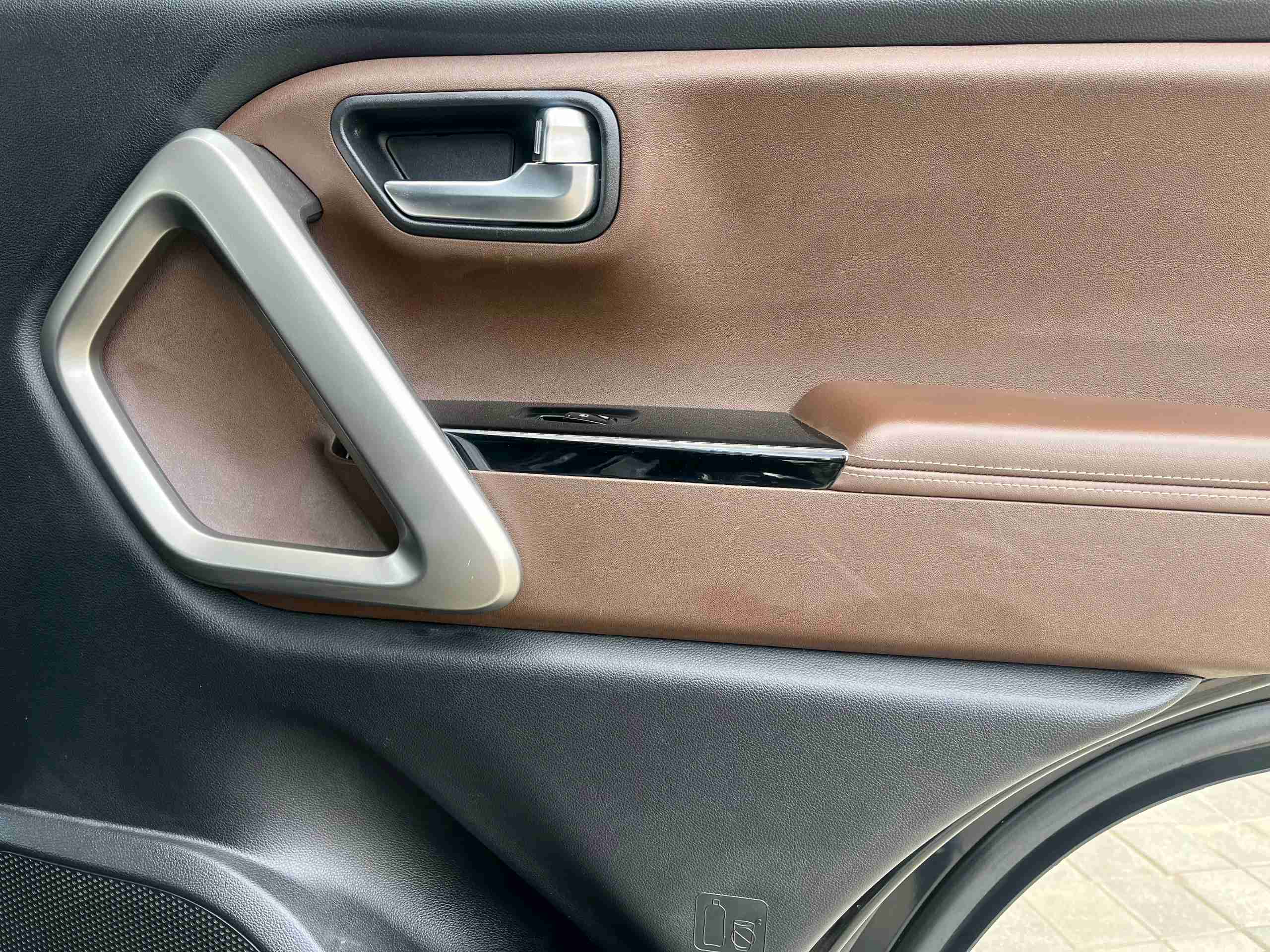 Mahindra Scorpio N photo 11