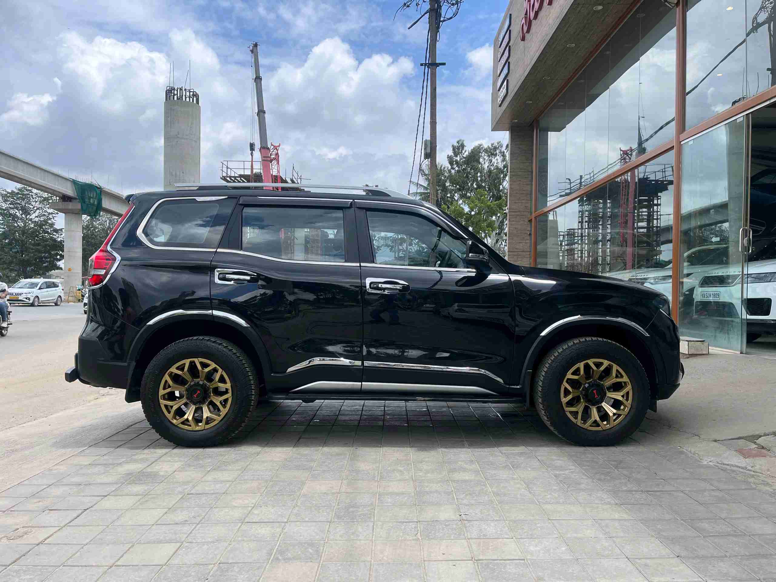Mahindra Scorpio N photo 12