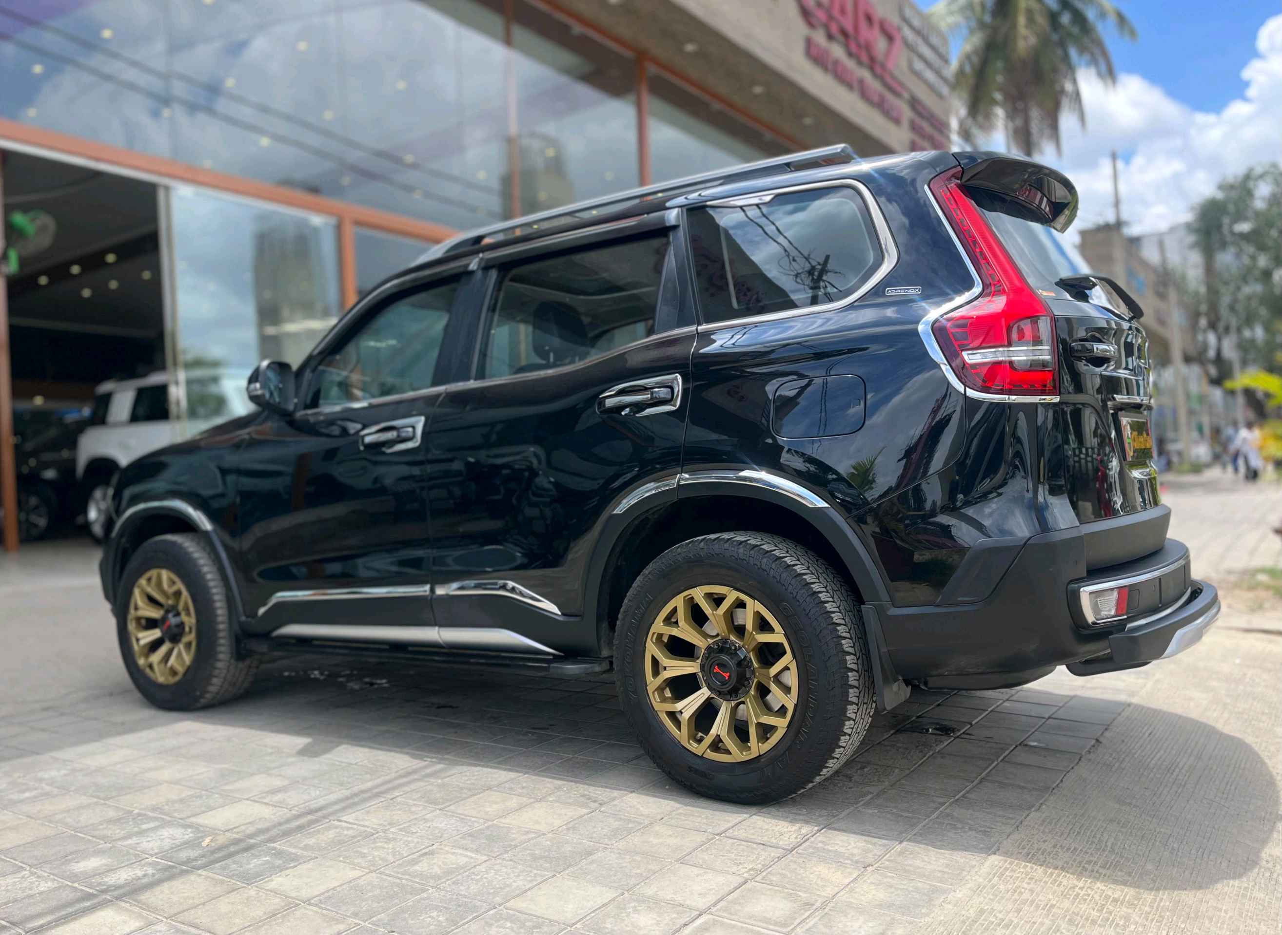 Mahindra Scorpio N photo 13