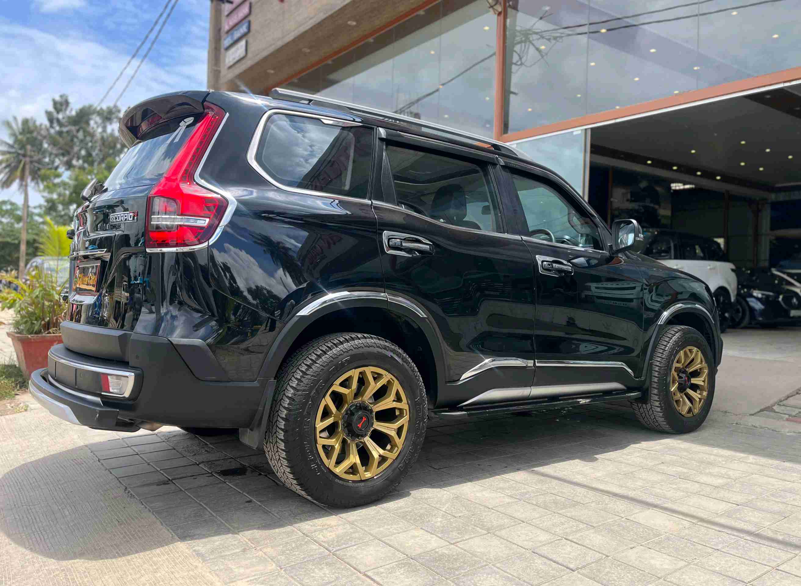 Mahindra Scorpio N photo 15