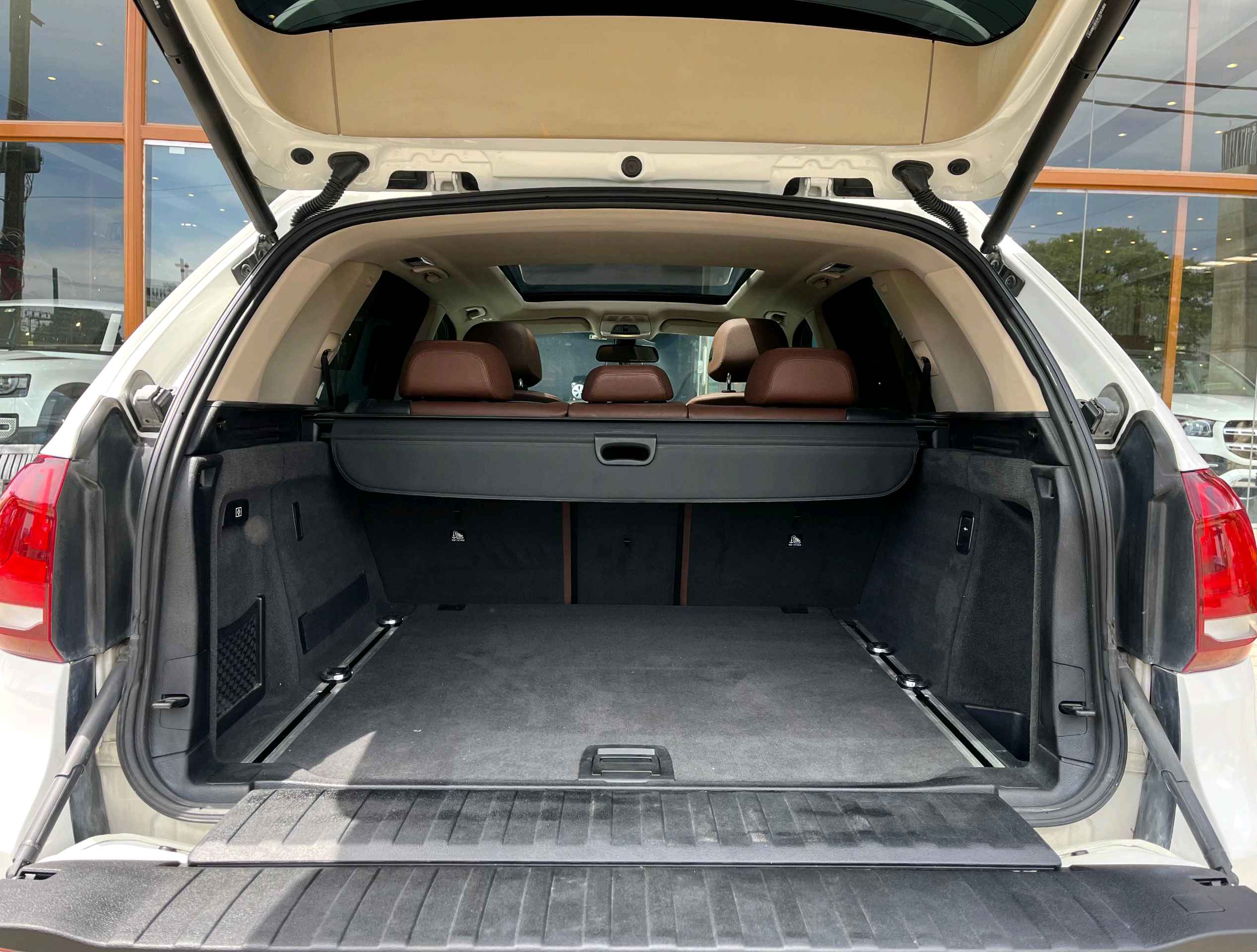 BMW X5 photo 9