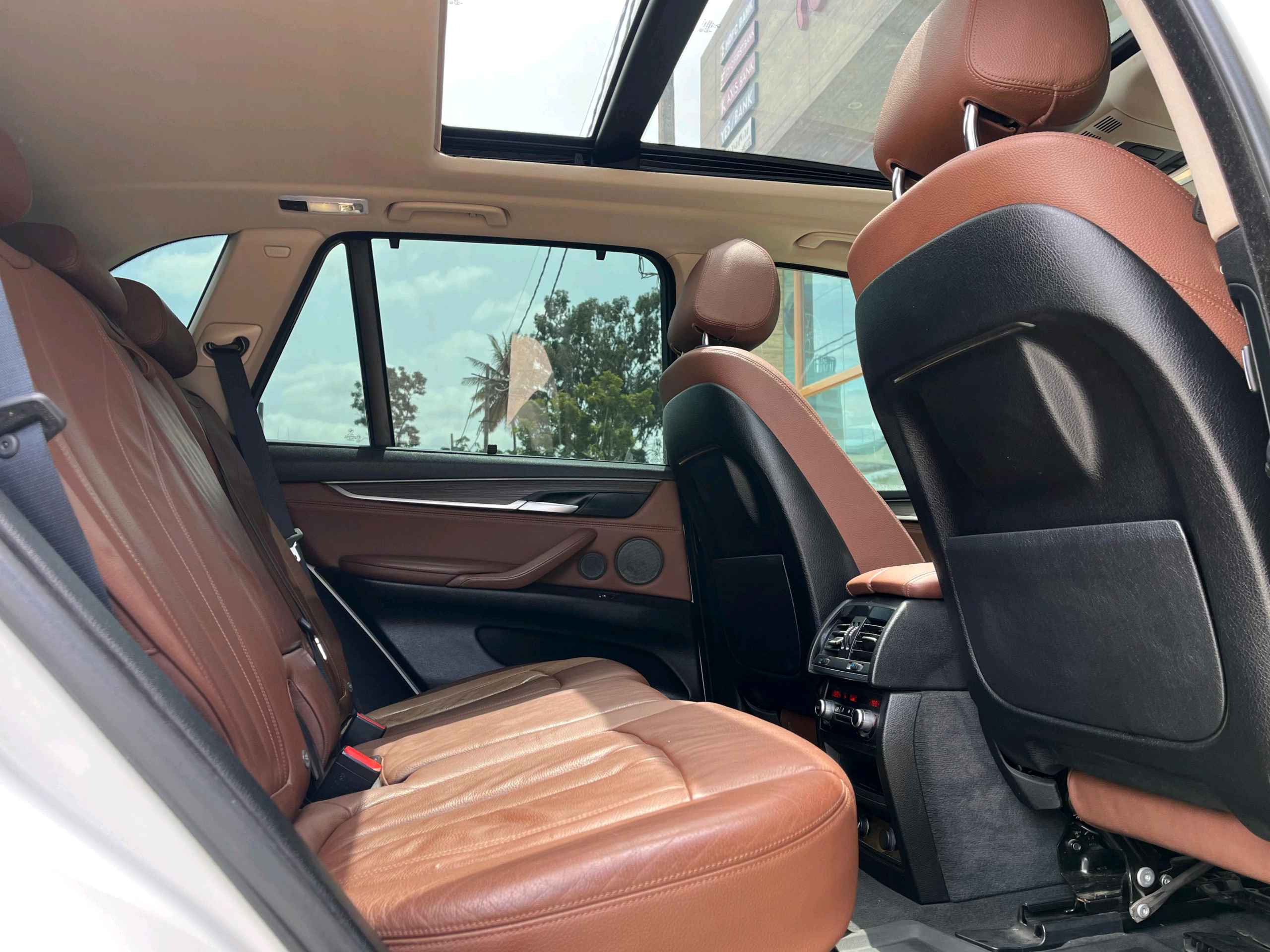 BMW X5 photo 14