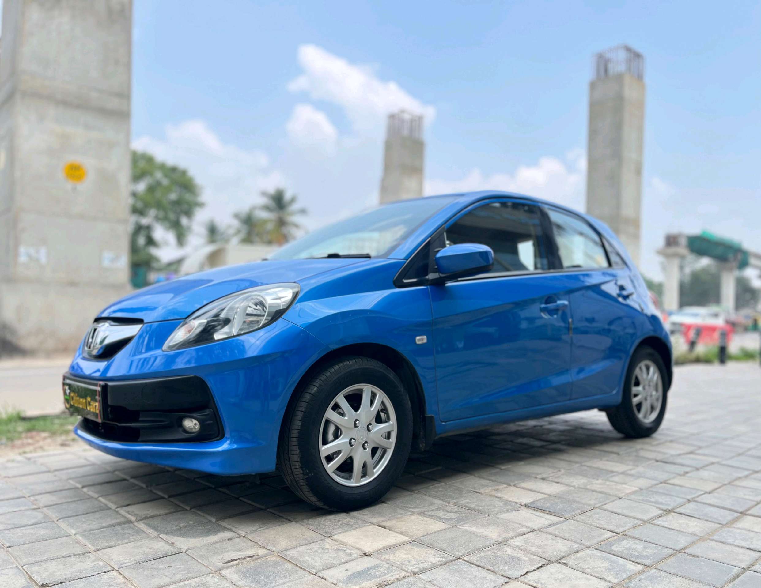 Honda Brio photo 3