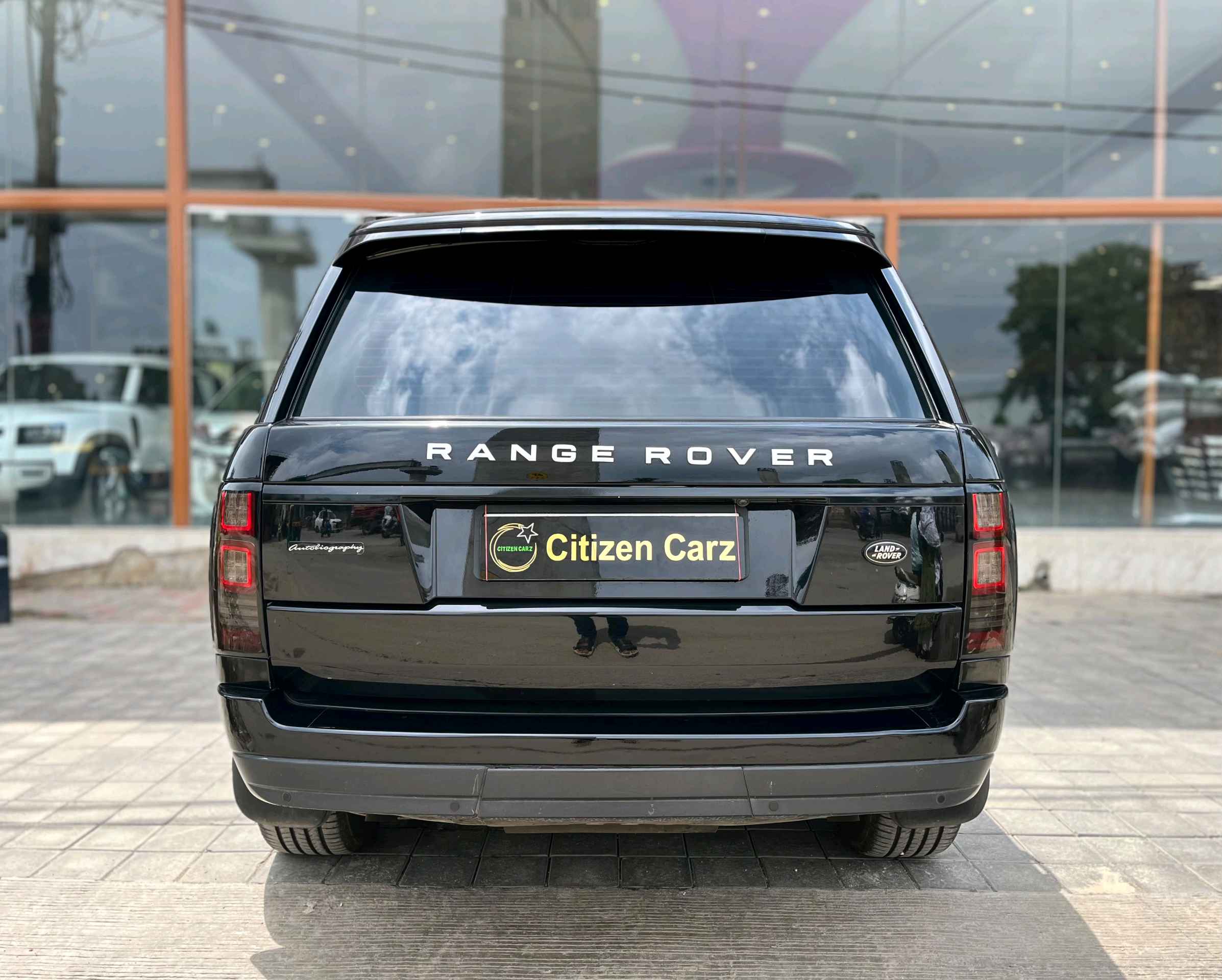Land Rover Range Rover Vogue photo 10
