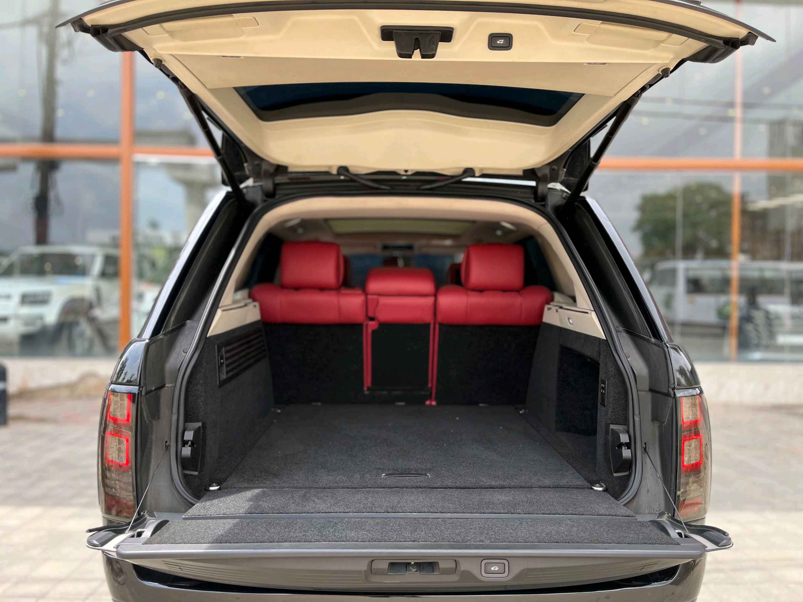 Land Rover Range Rover Vogue photo 15
