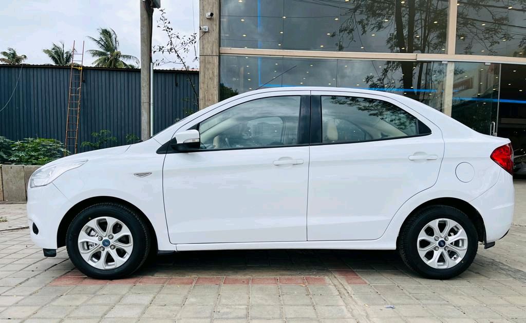 Ford Figo Aspire photo 3