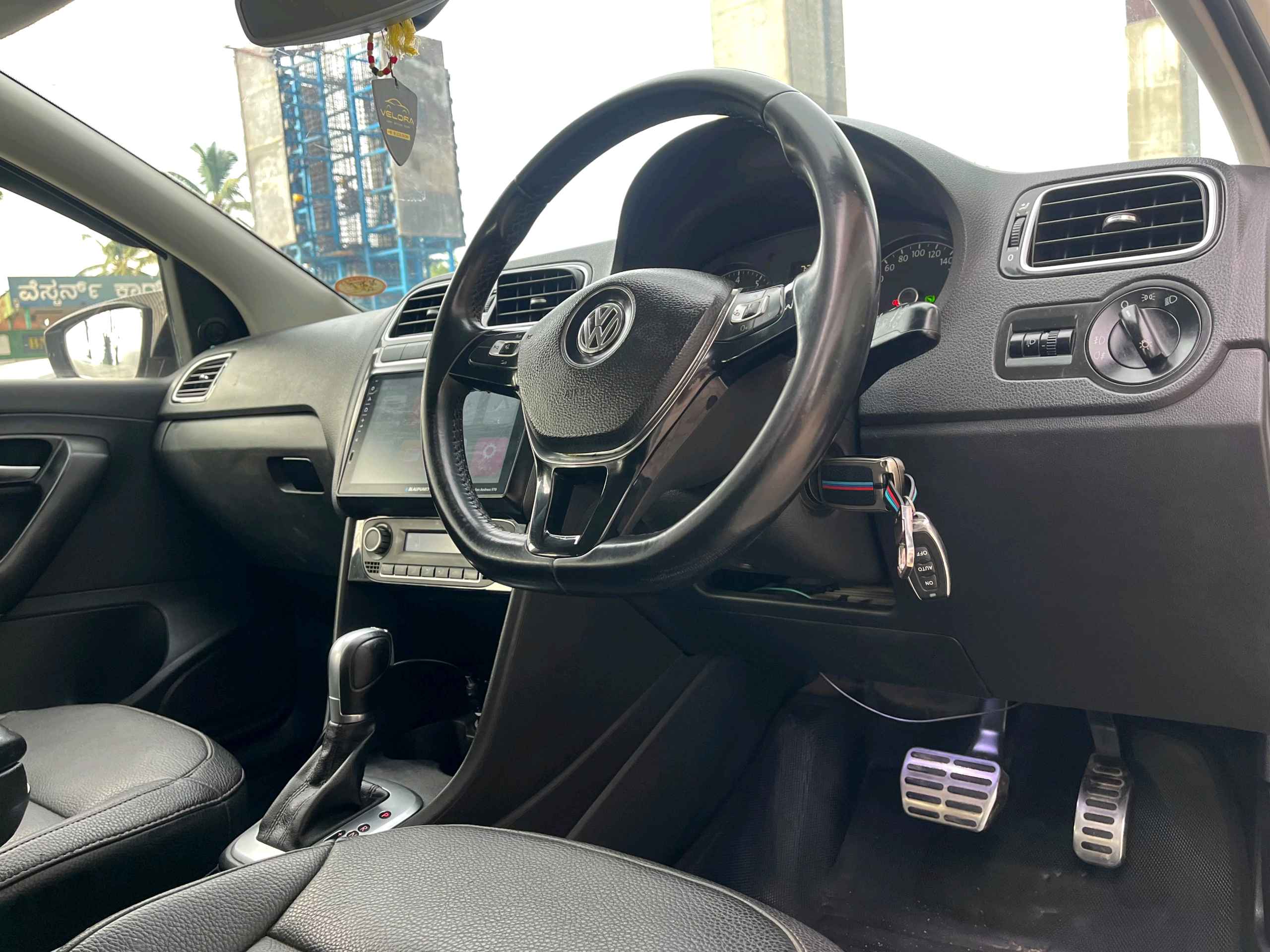 Volkswagen Polo Gt Tsi photo 4