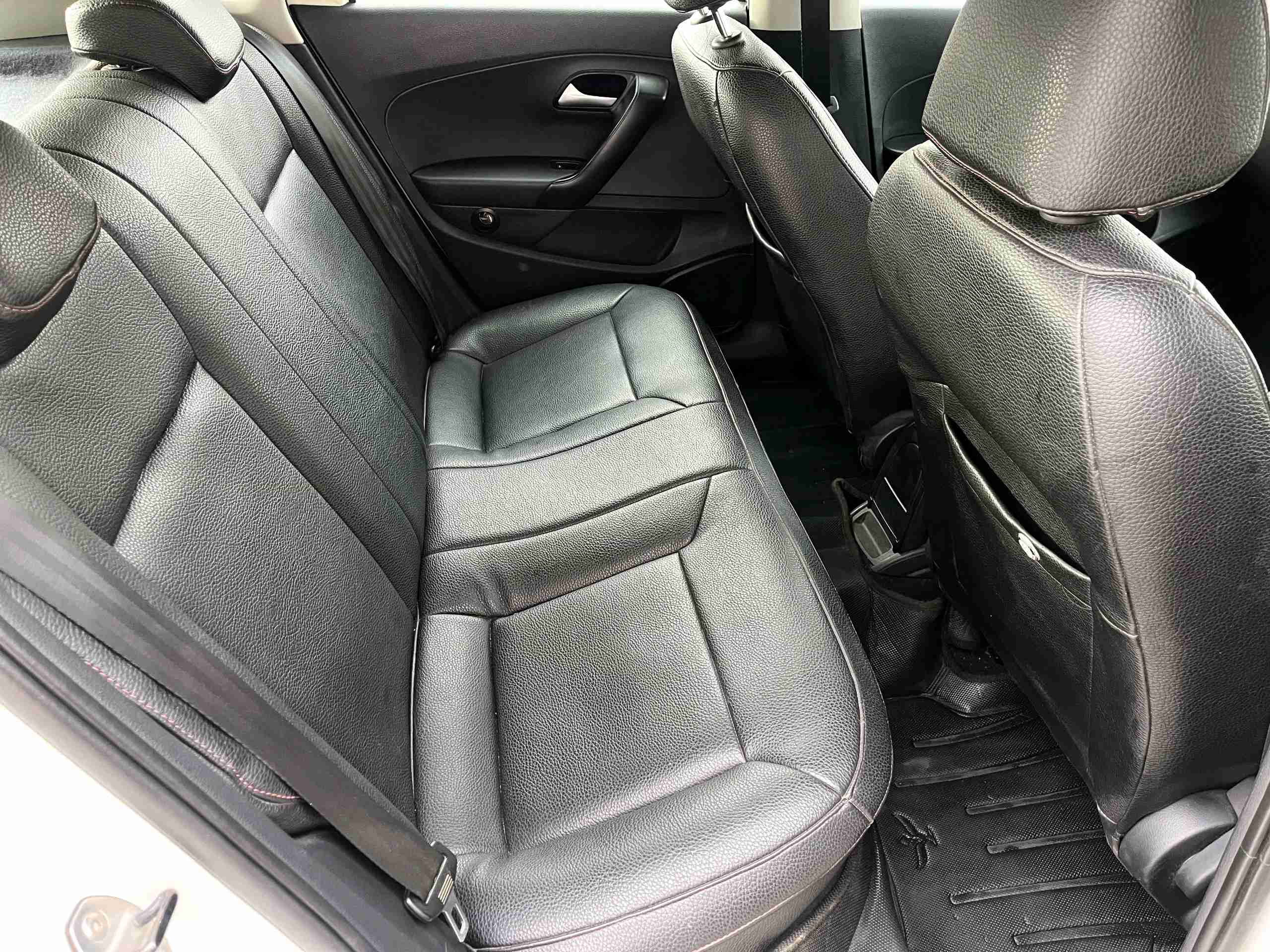 Volkswagen Polo Gt Tsi photo 15