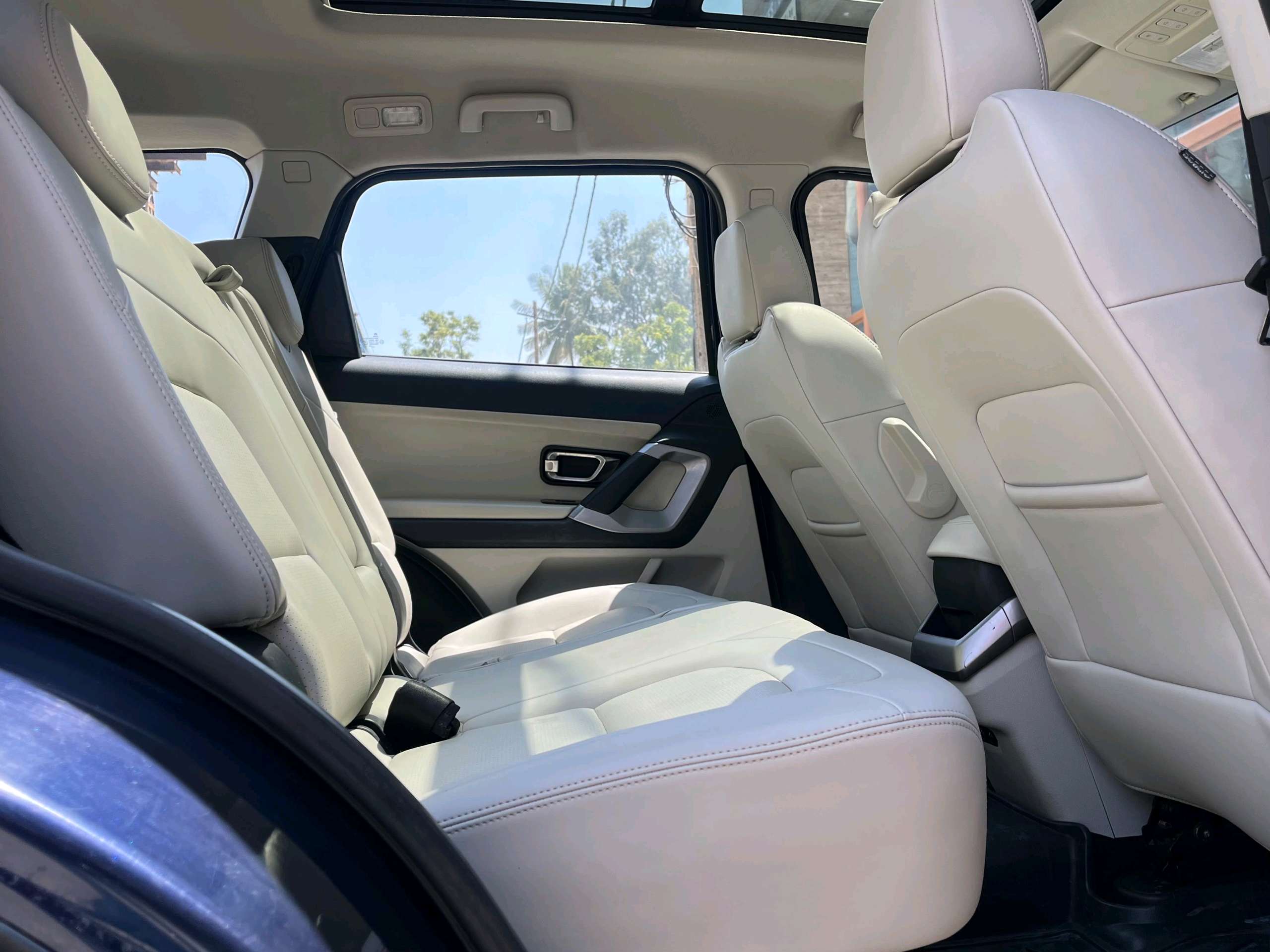 Tata Safari photo 11