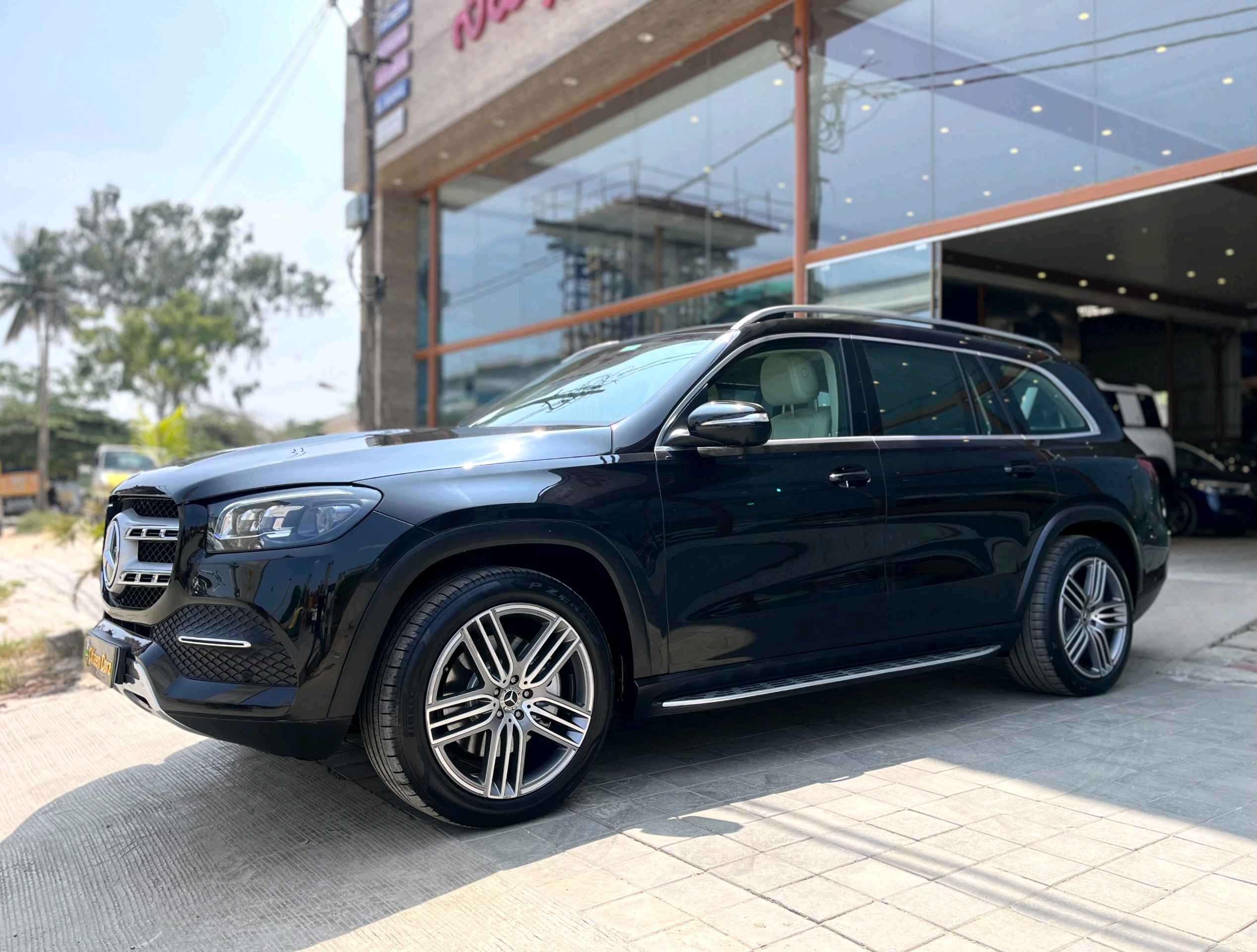 Mercedes Benz Gls photo 4