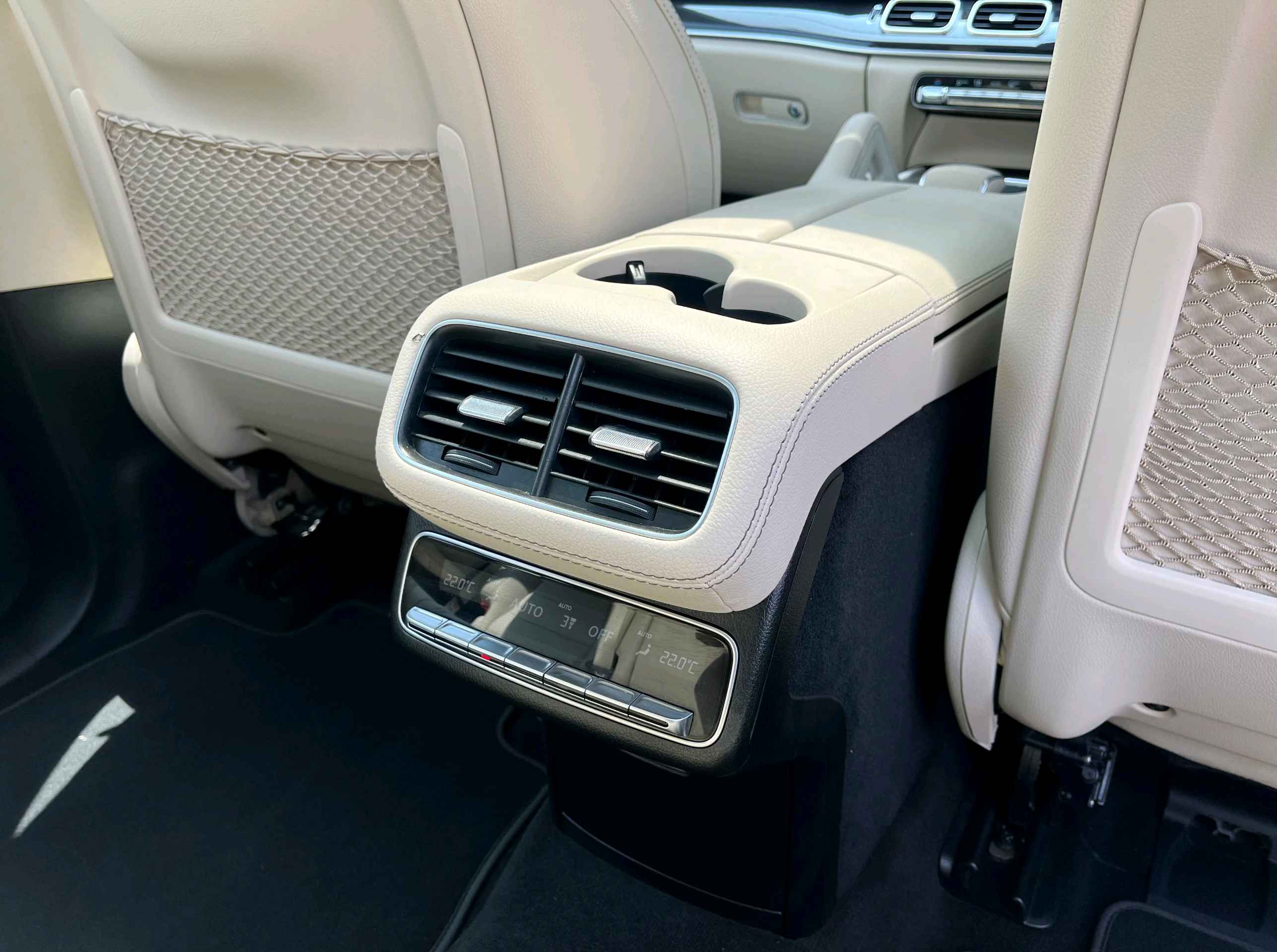 Mercedes Benz Gls photo 15