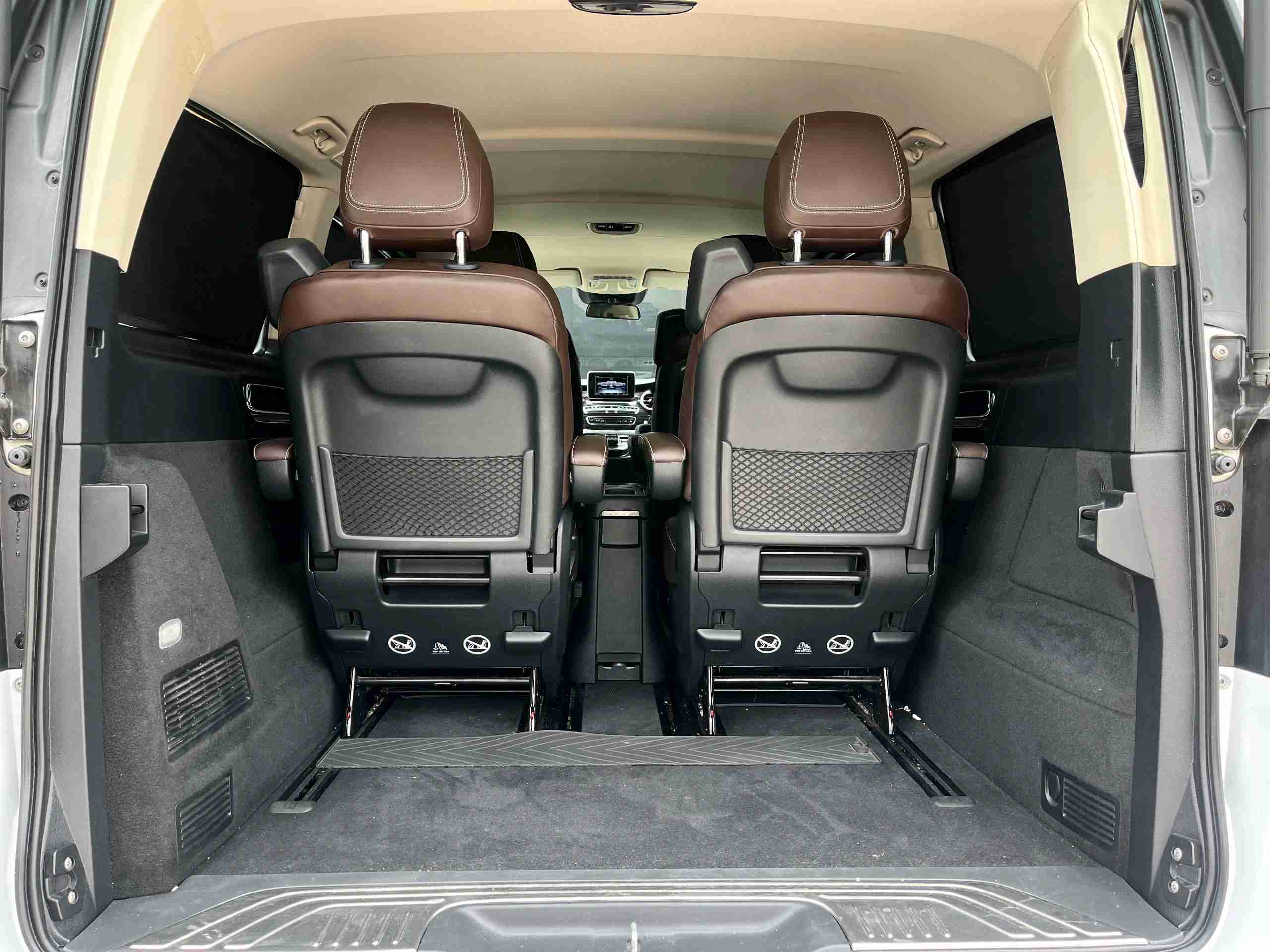 Mercedes Benz V Class photo 11