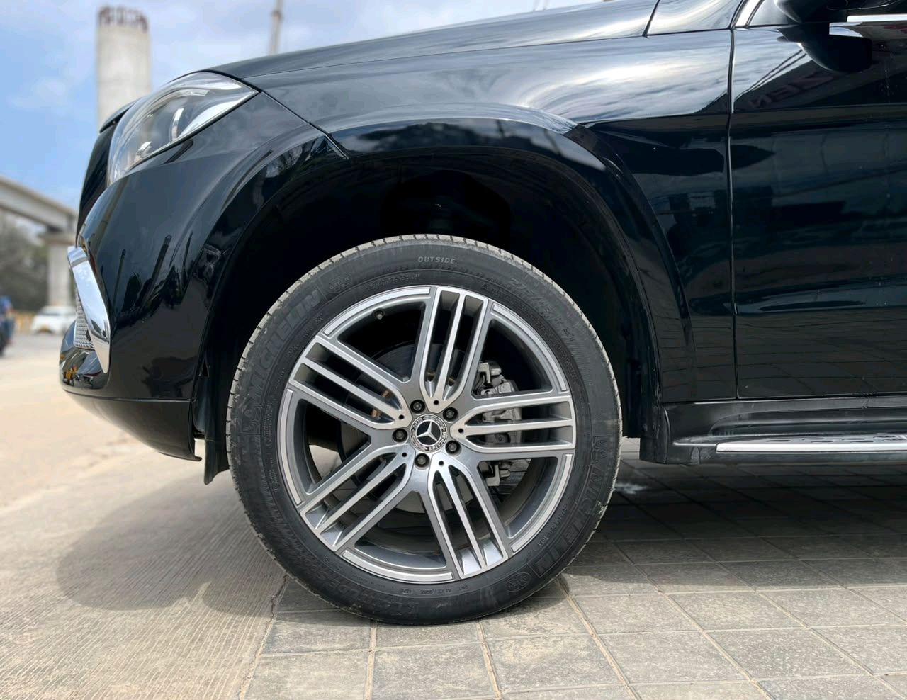 Mercedes Benz Gls photo 5