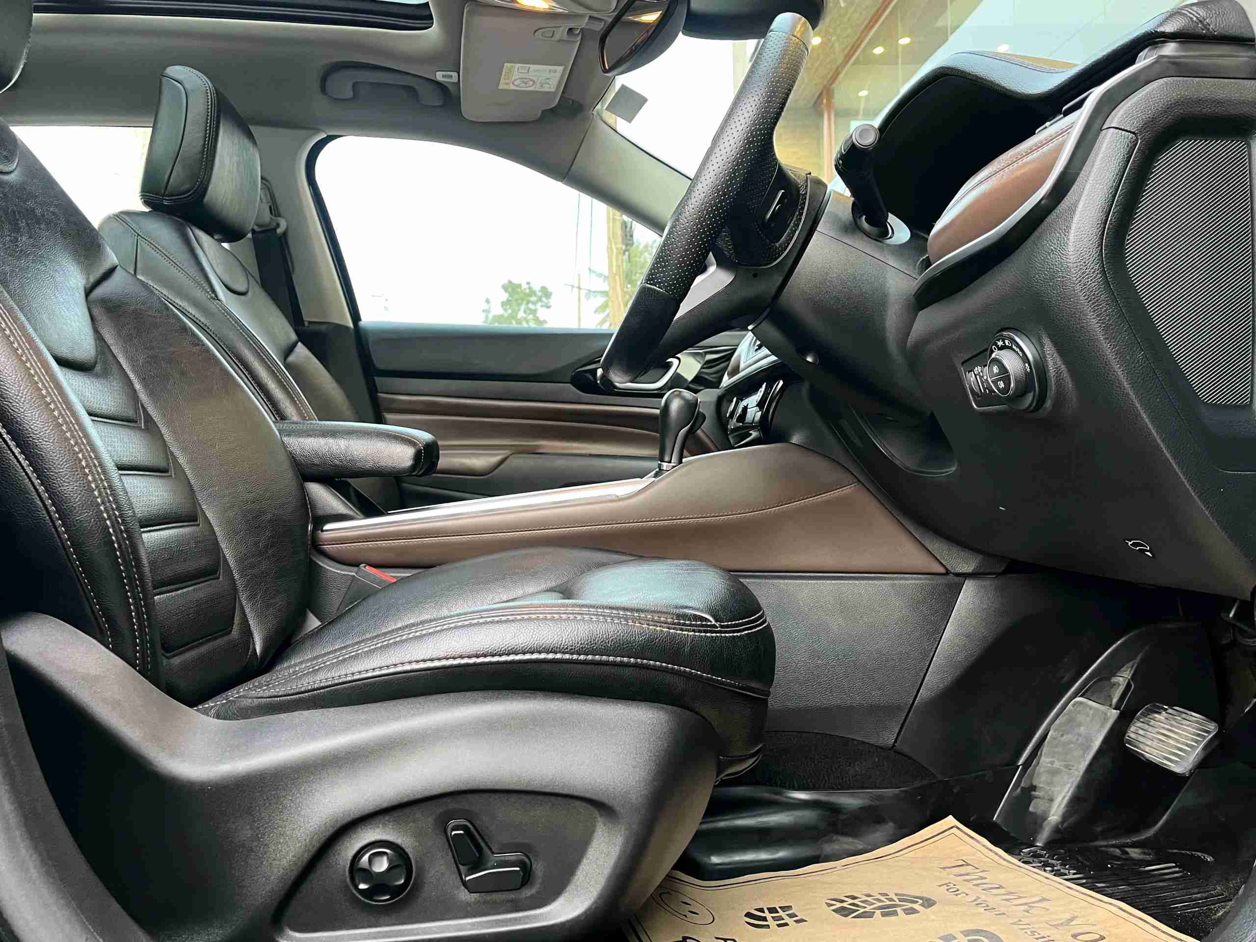 Jeep Meridian photo 4