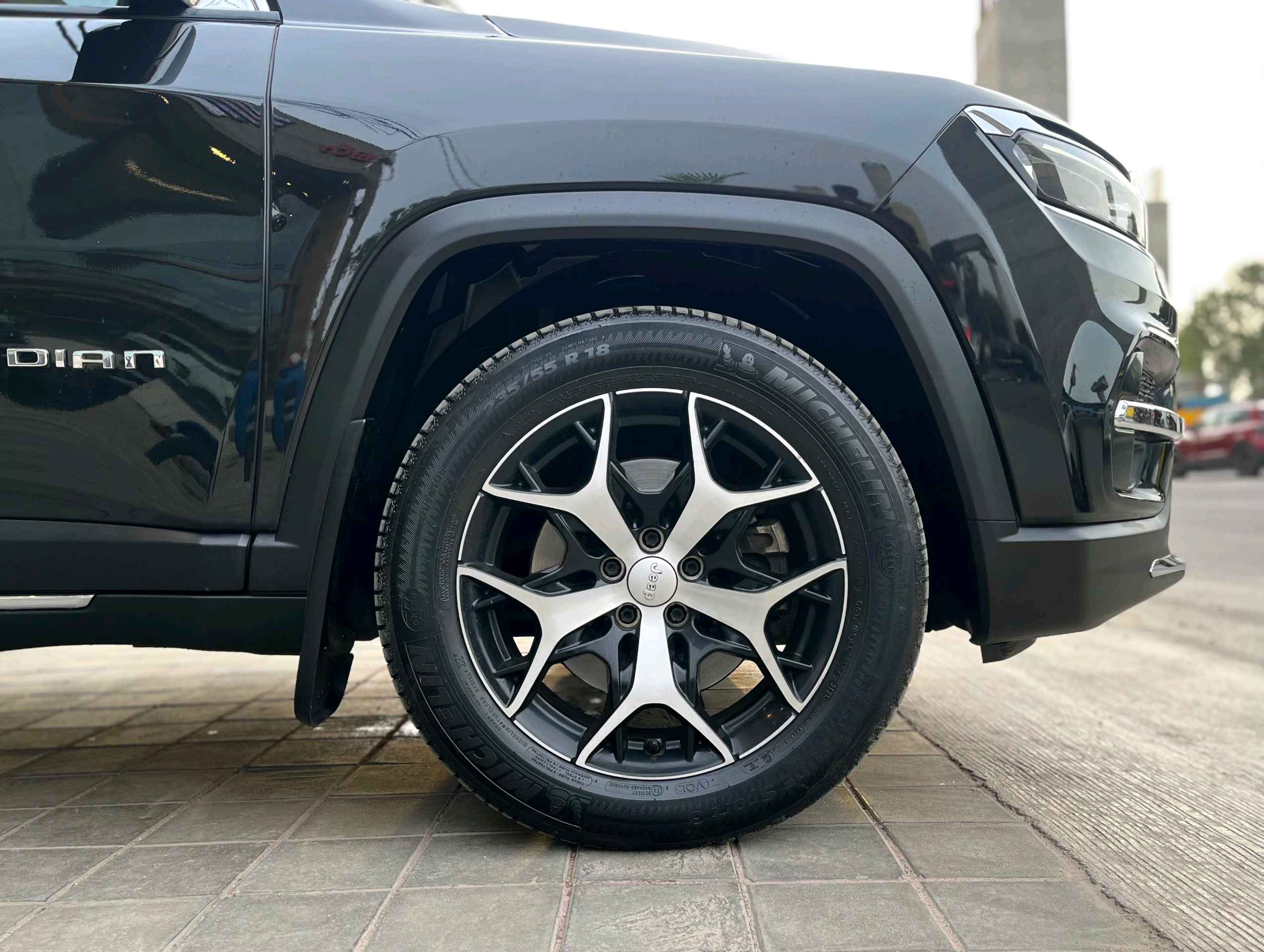 Jeep Meridian photo 9
