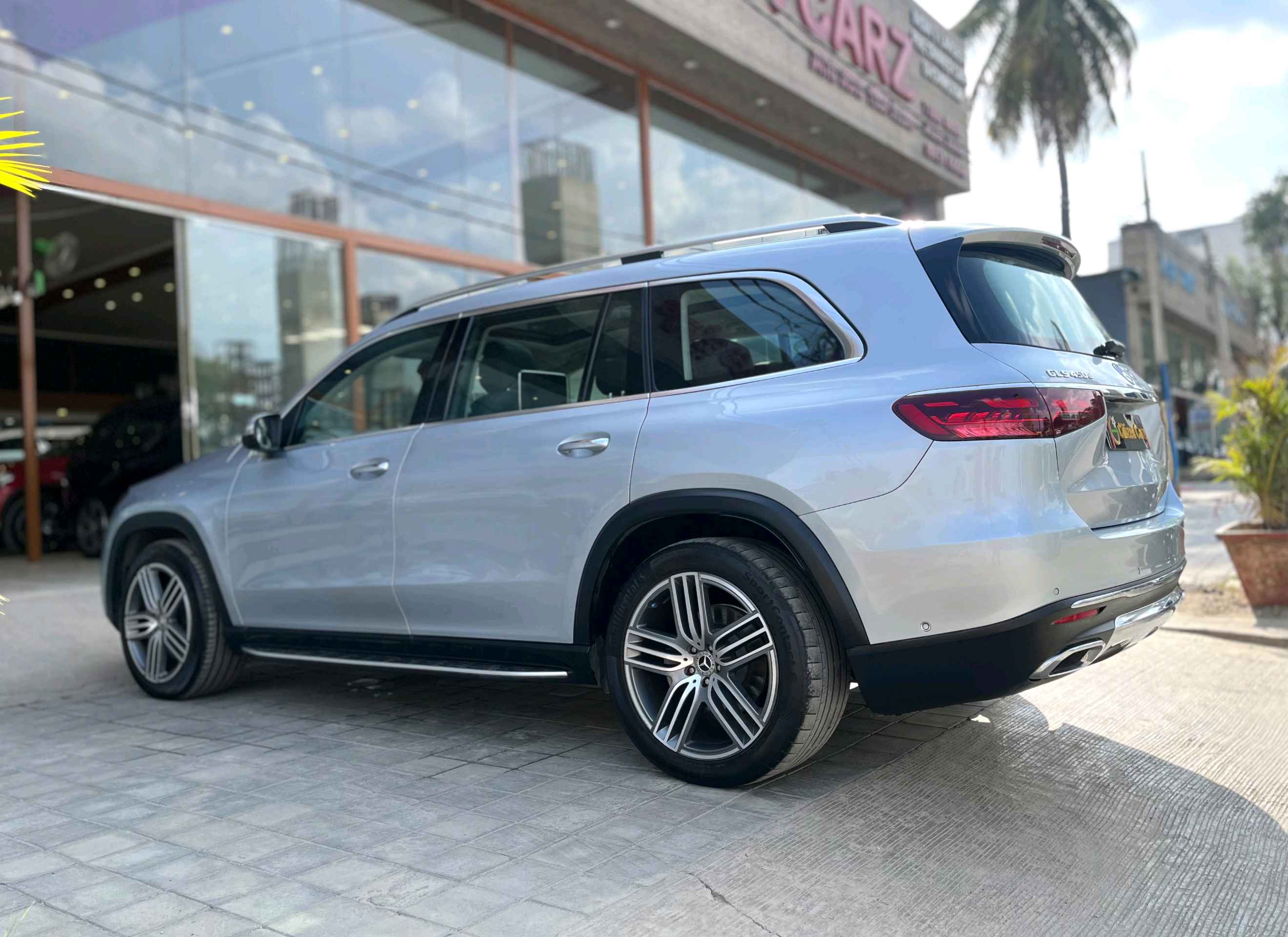 Mercedes Benz Gls photo 8