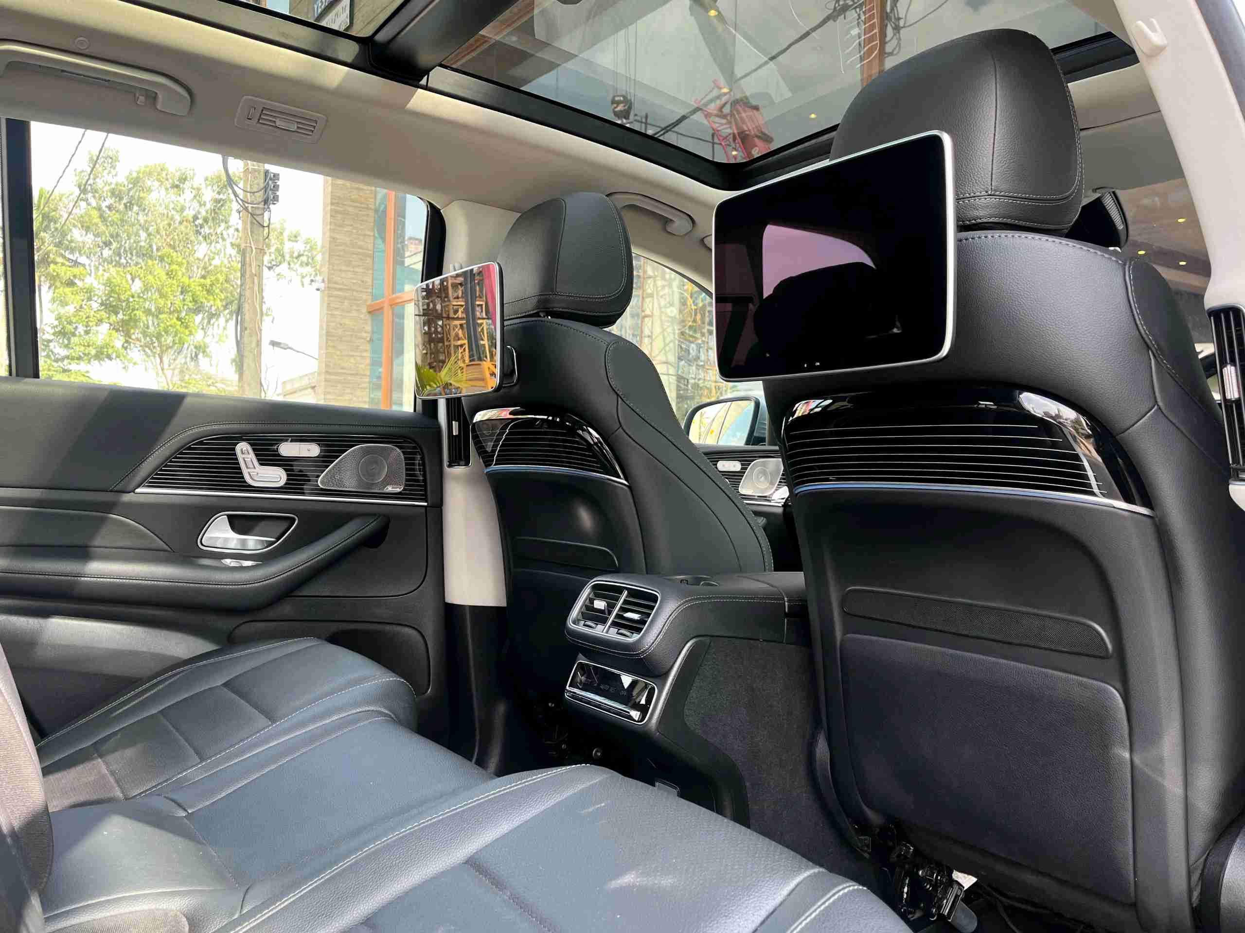 Mercedes Benz Gls photo 10