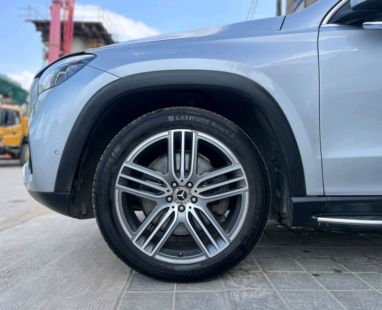 Mercedes Benz Gls photo 15
