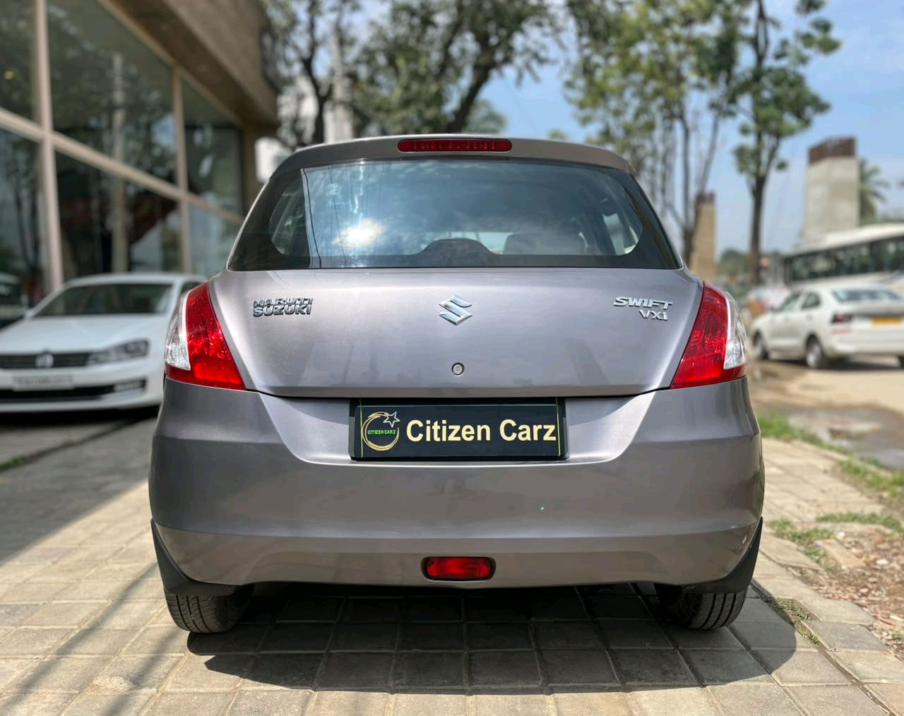 Maruti Suzuki Swift photo 3