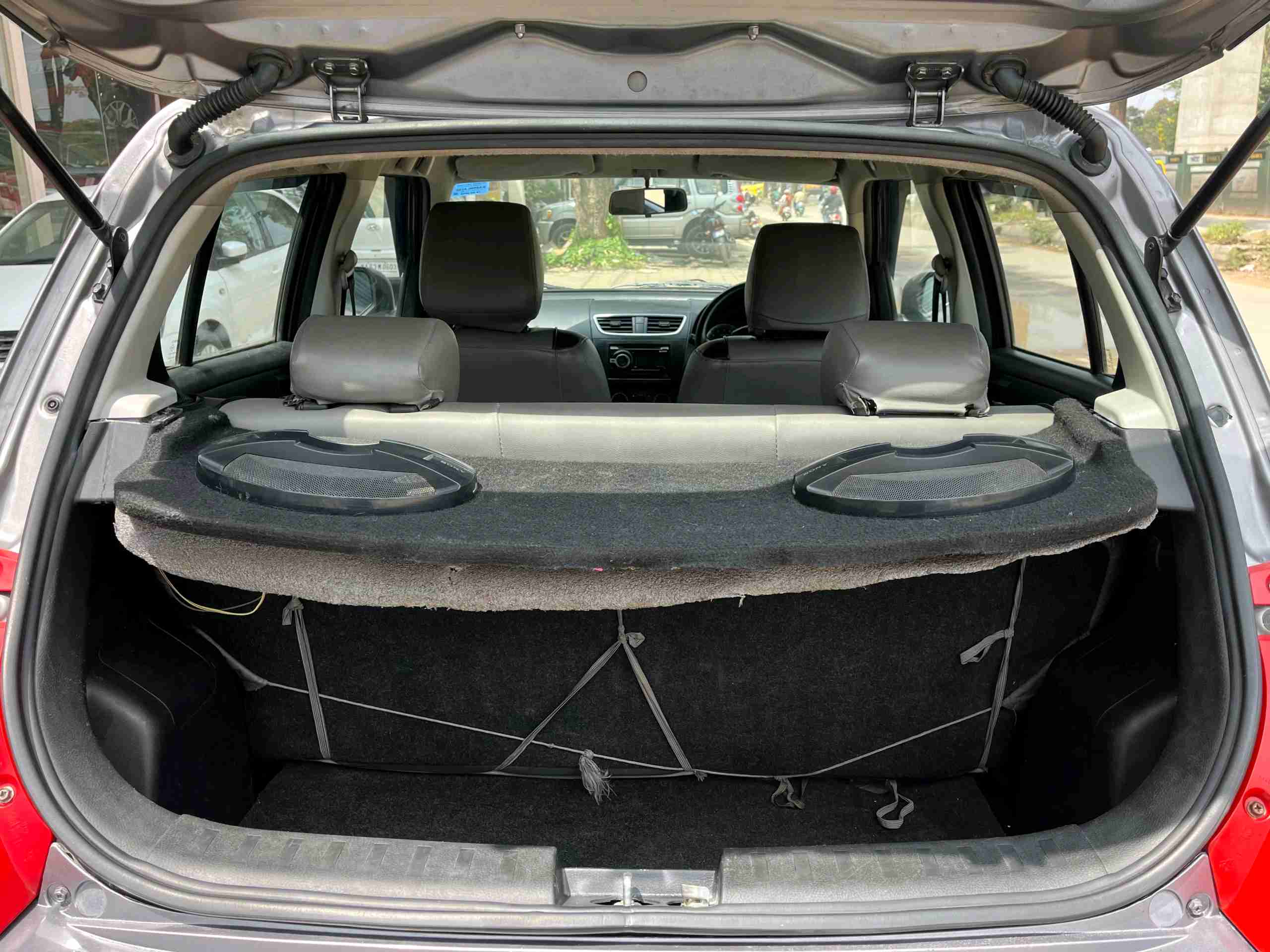 Maruti Suzuki Swift photo 10