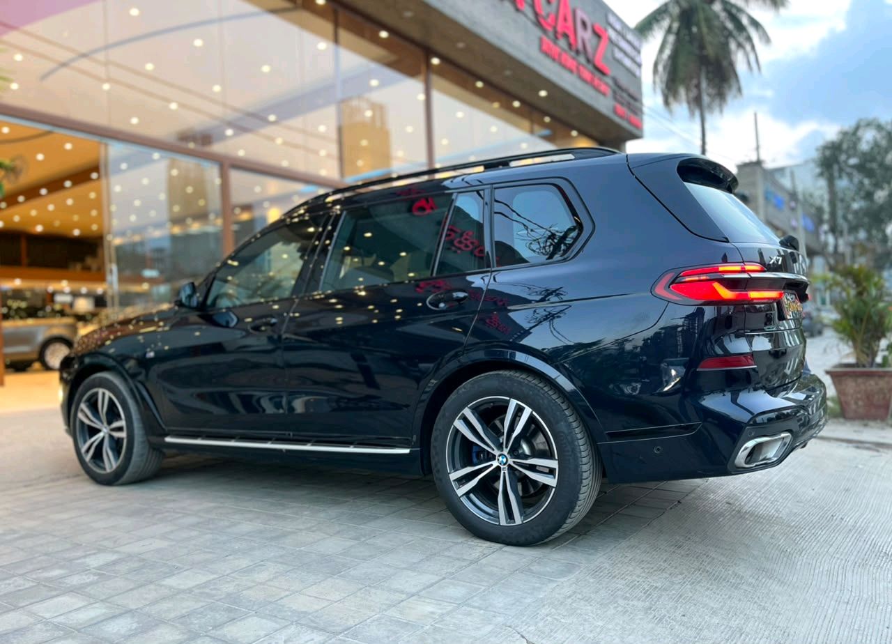 BMW X7 Lci photo 7