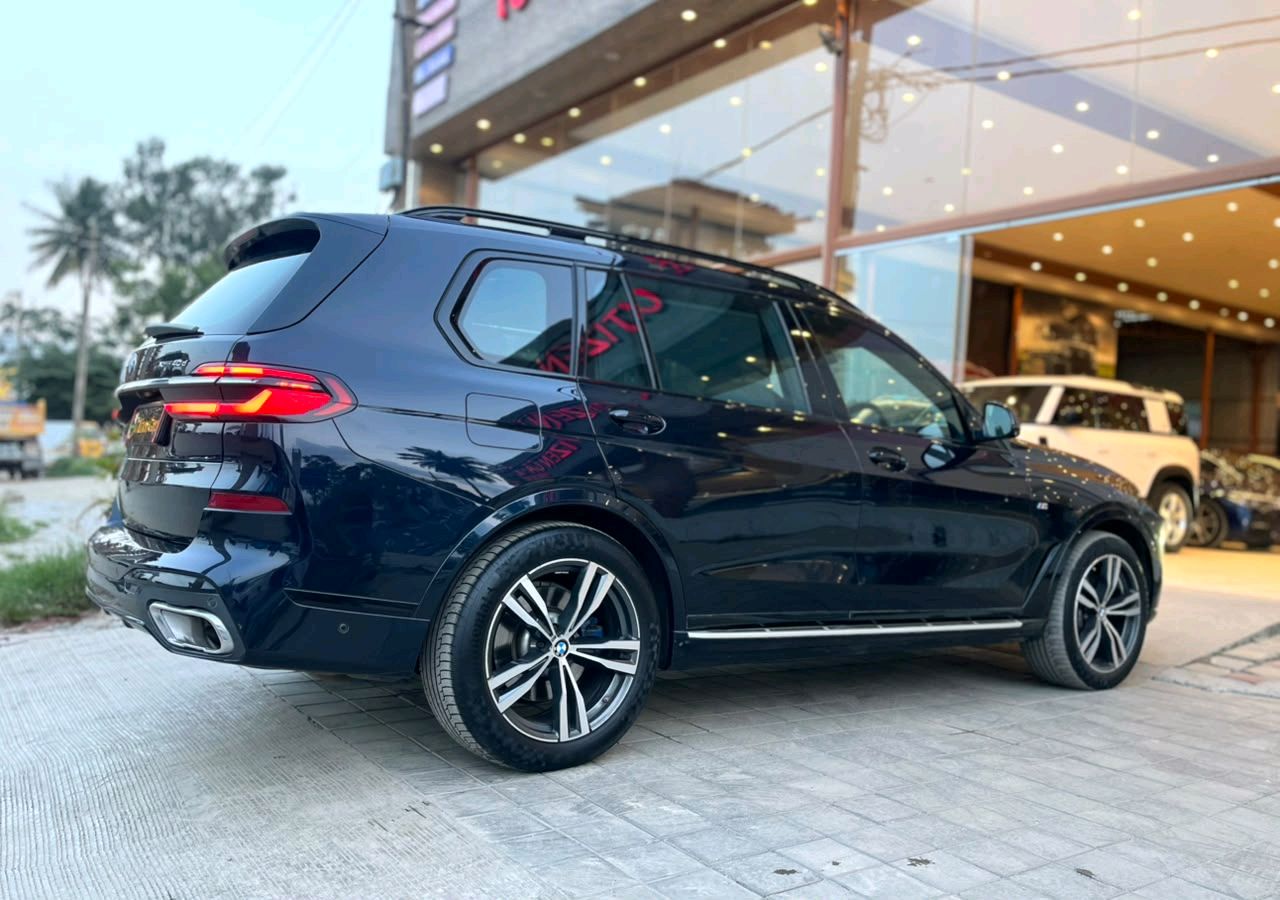 BMW X7 Lci photo 8